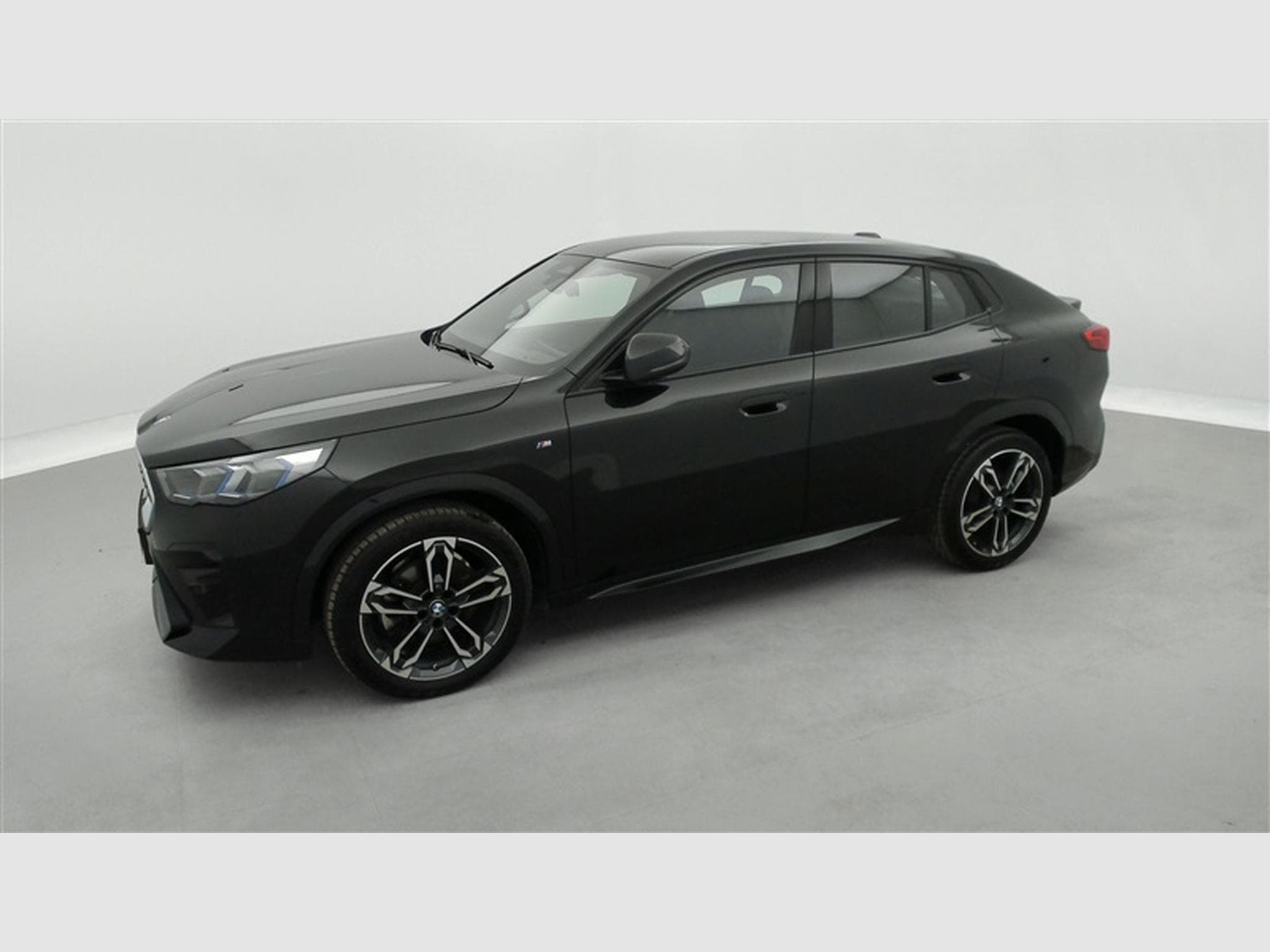 BMW X2 1.5iA sDrive20 PACK M NAVI / FULL LED / S-CUIR (2024) - Foto 21