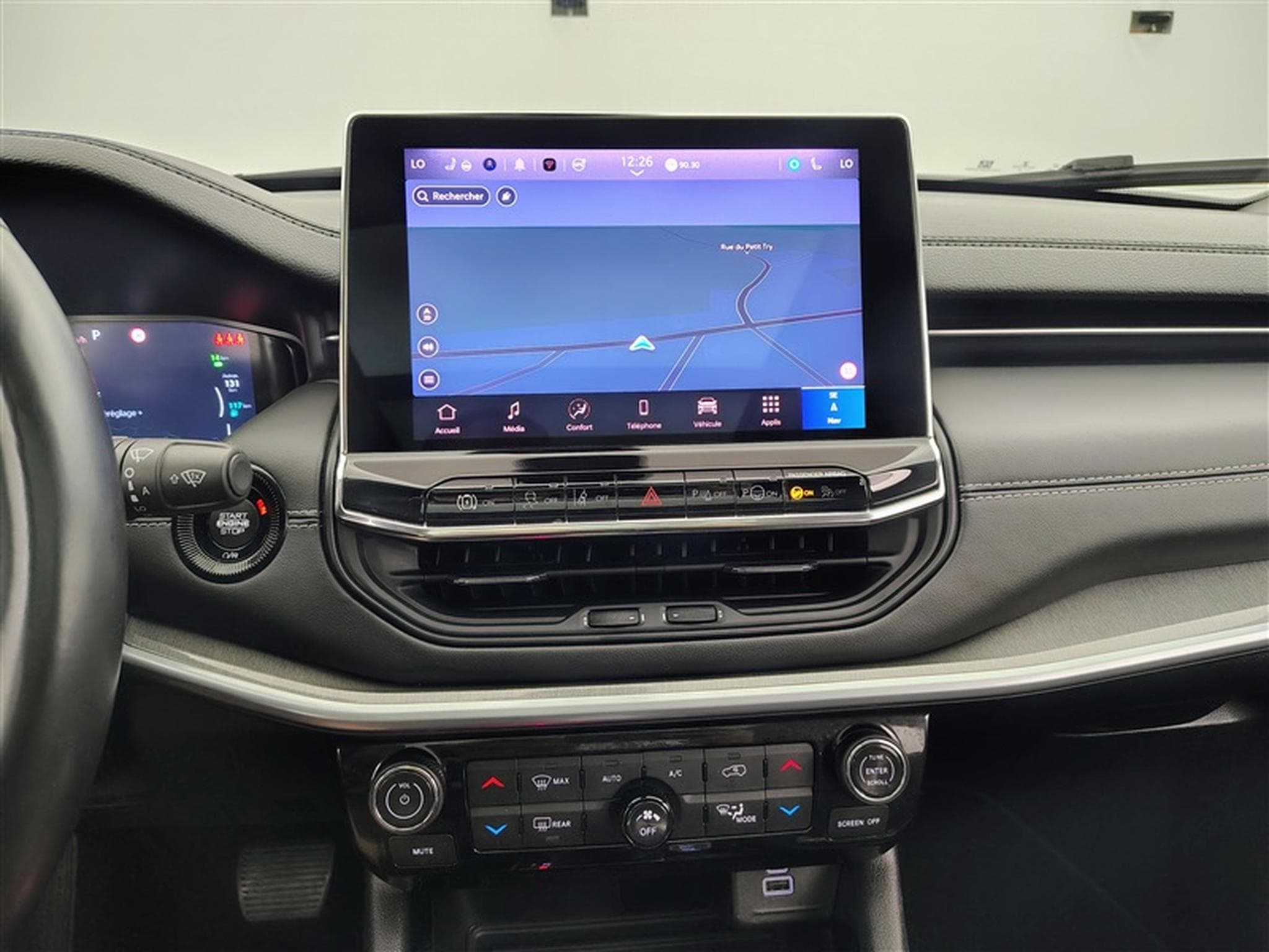 Jeep Compass 1.3 Turbo eAWD PHEV Limited NAVI / CUIR / FULL LED (2022) - Photo 11