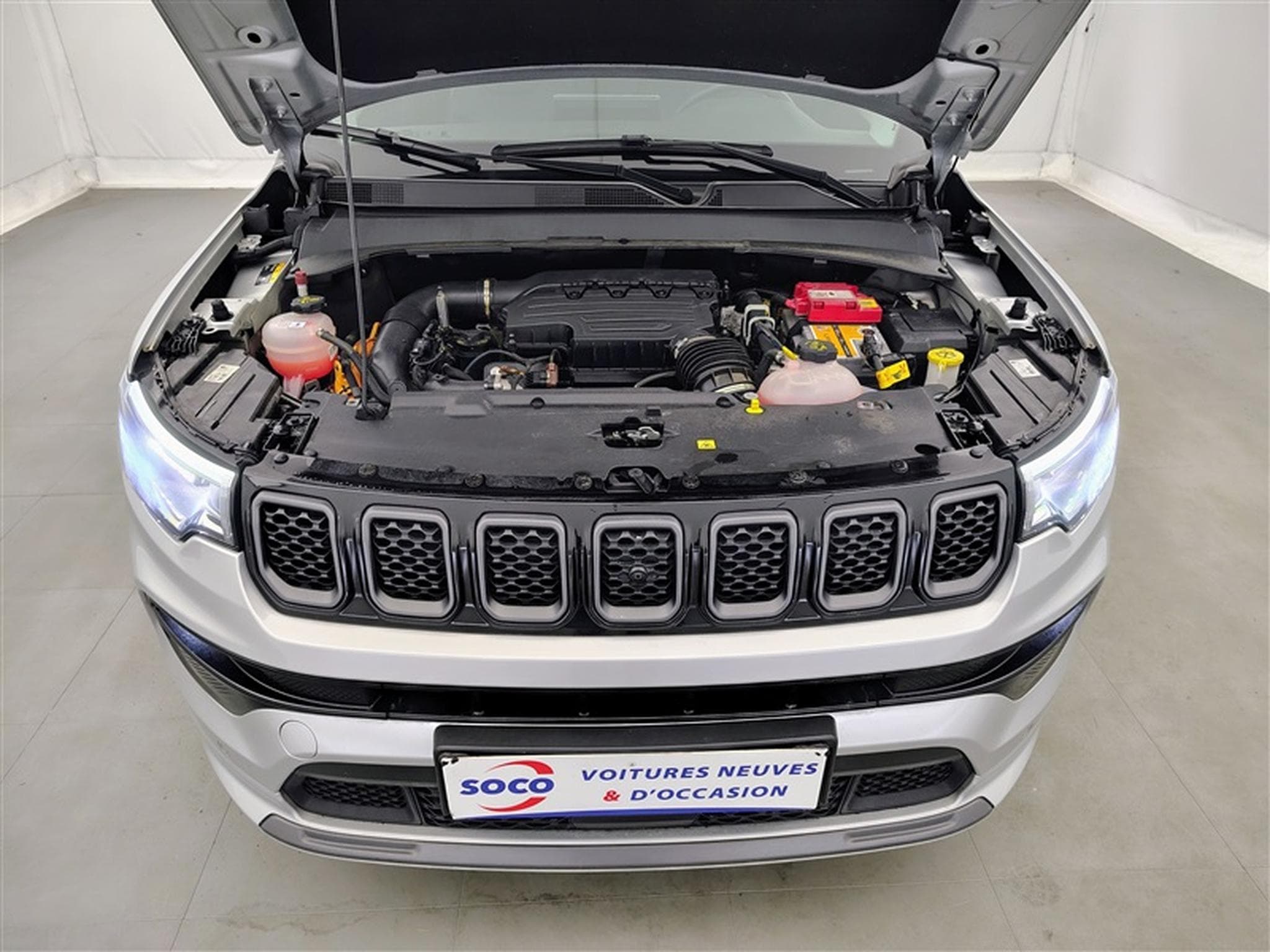 Jeep Compass 1.3 Turbo eAWD PHEV Limited NAVI / CUIR / FULL LED (2022) - Photo 22