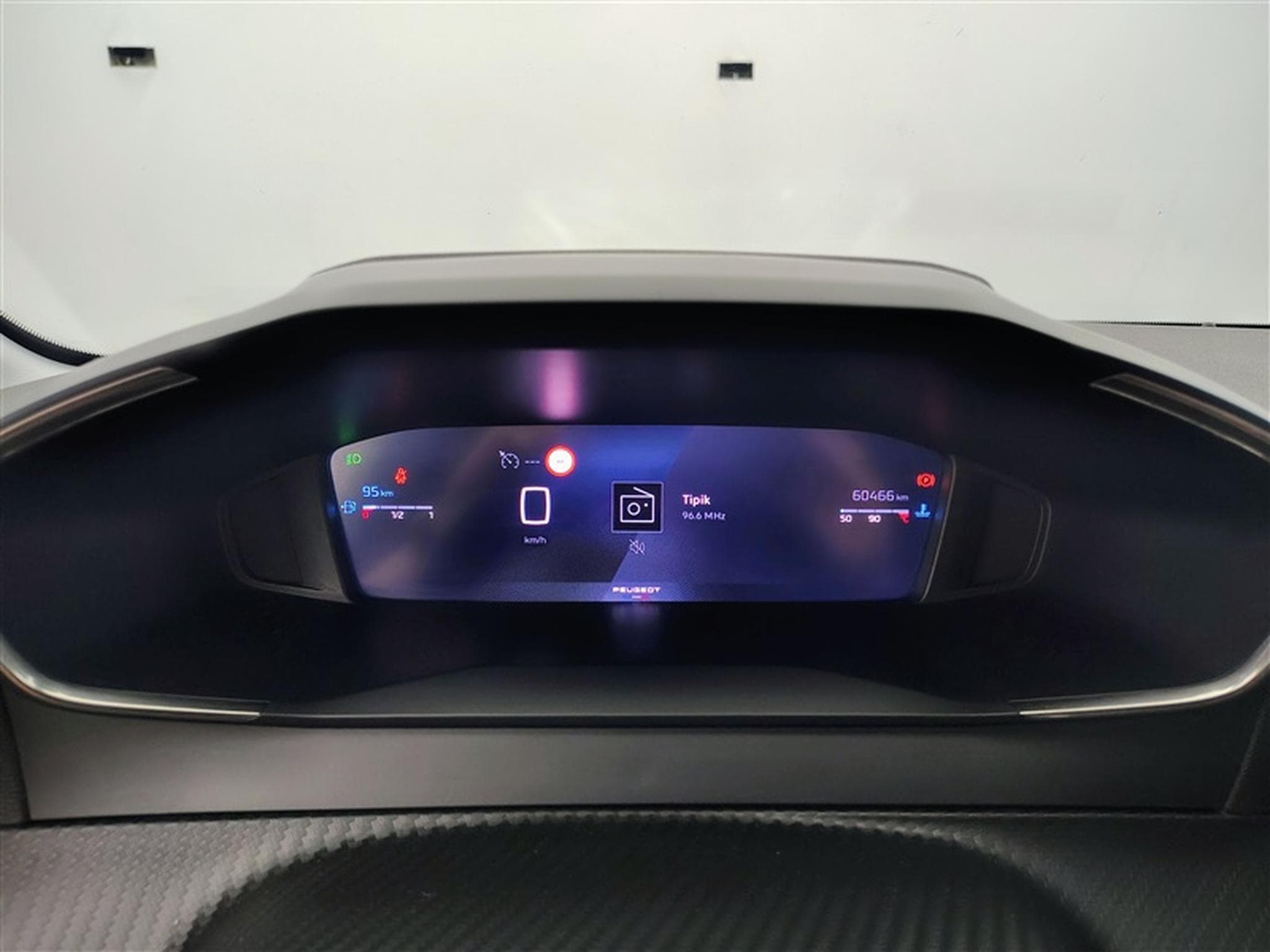 Peugeot 208 1.2i PureTech 100Cv Allure NAVI / CARPLAY / FULL LED (2024) - Foto 10