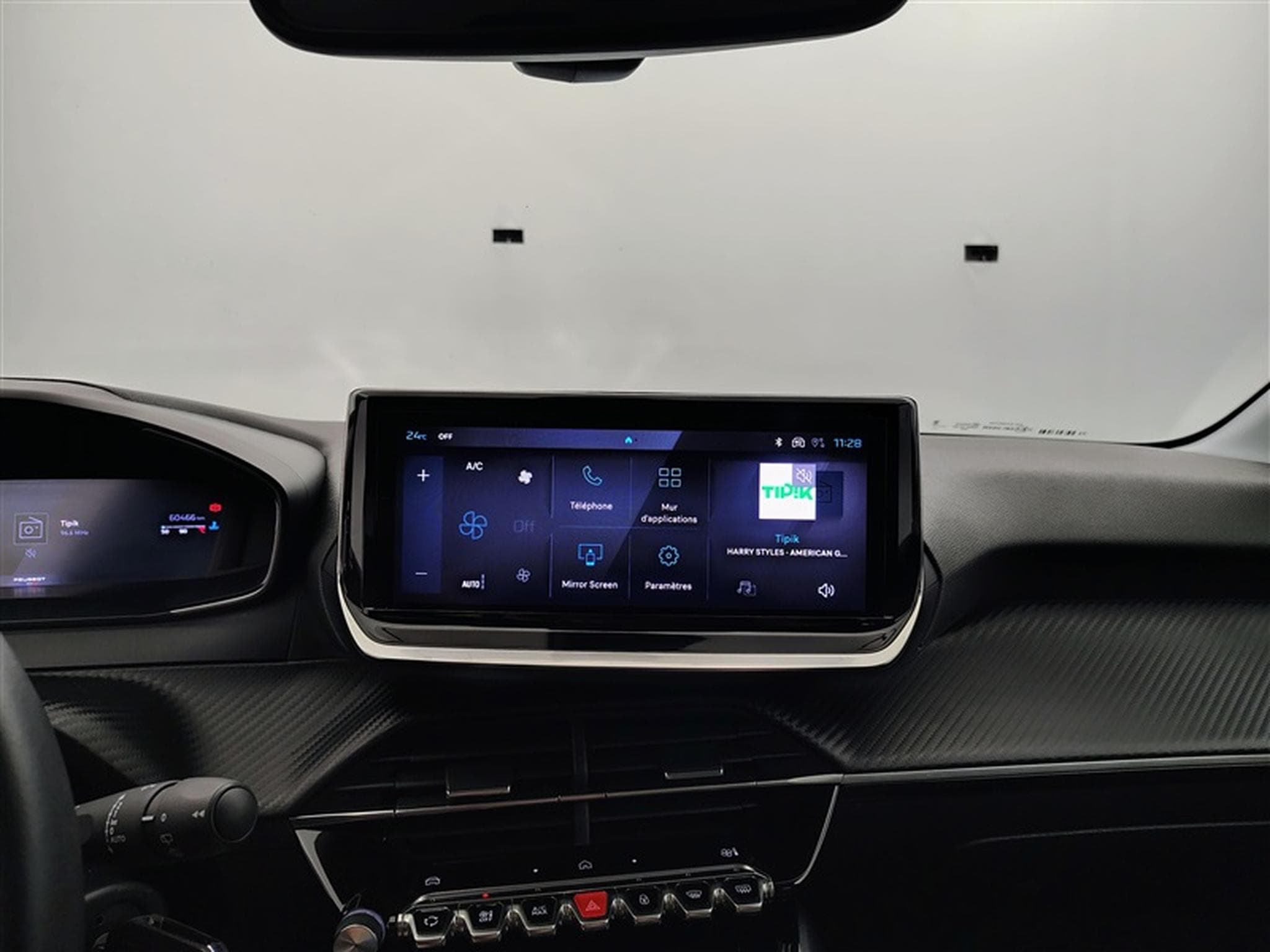 Peugeot 208 1.2i PureTech 100Cv Allure NAVI / CARPLAY / FULL LED (2024) - Foto 11