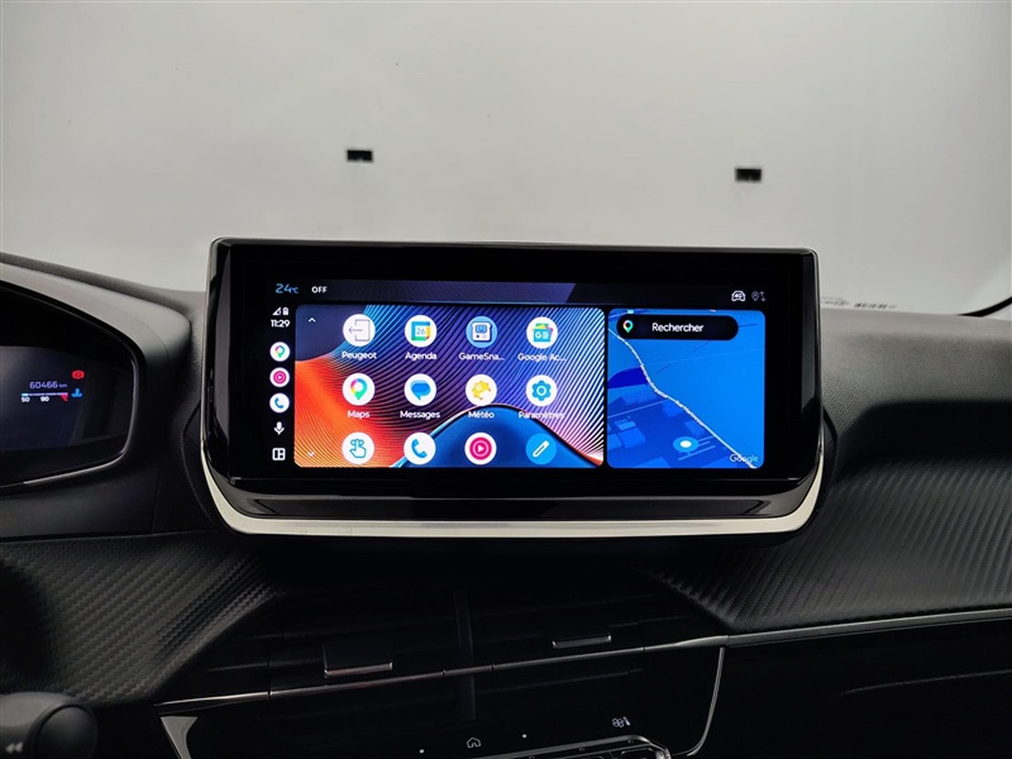 Peugeot 208 1.2i PureTech 100Cv Allure NAVI / CARPLAY / FULL LED (2024) - Foto 20