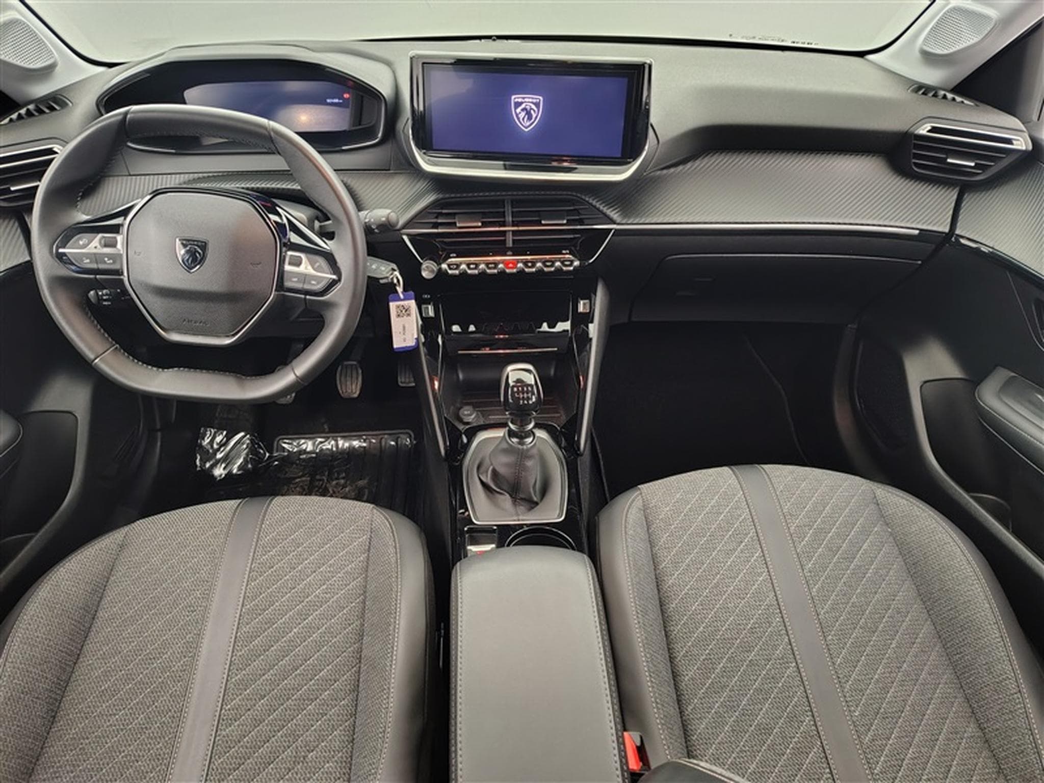 Peugeot 208 1.2i PureTech 100Cv Allure NAVI / CARPLAY / FULL LED (2024) - Foto 8
