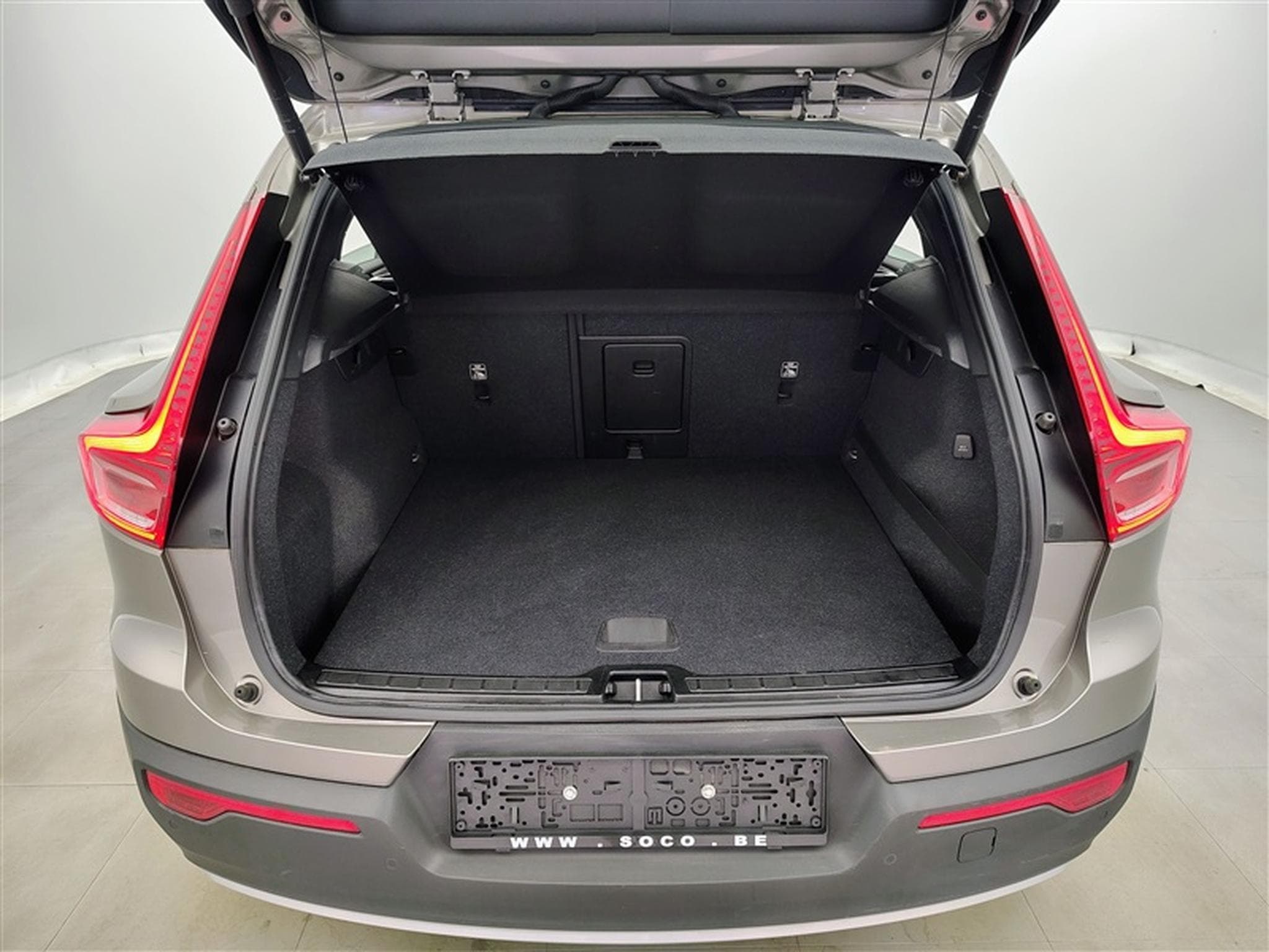 Volvo XC40 2.0 D3 Momentum Pro Geartronic Navi / Led (2021) - Foto 14