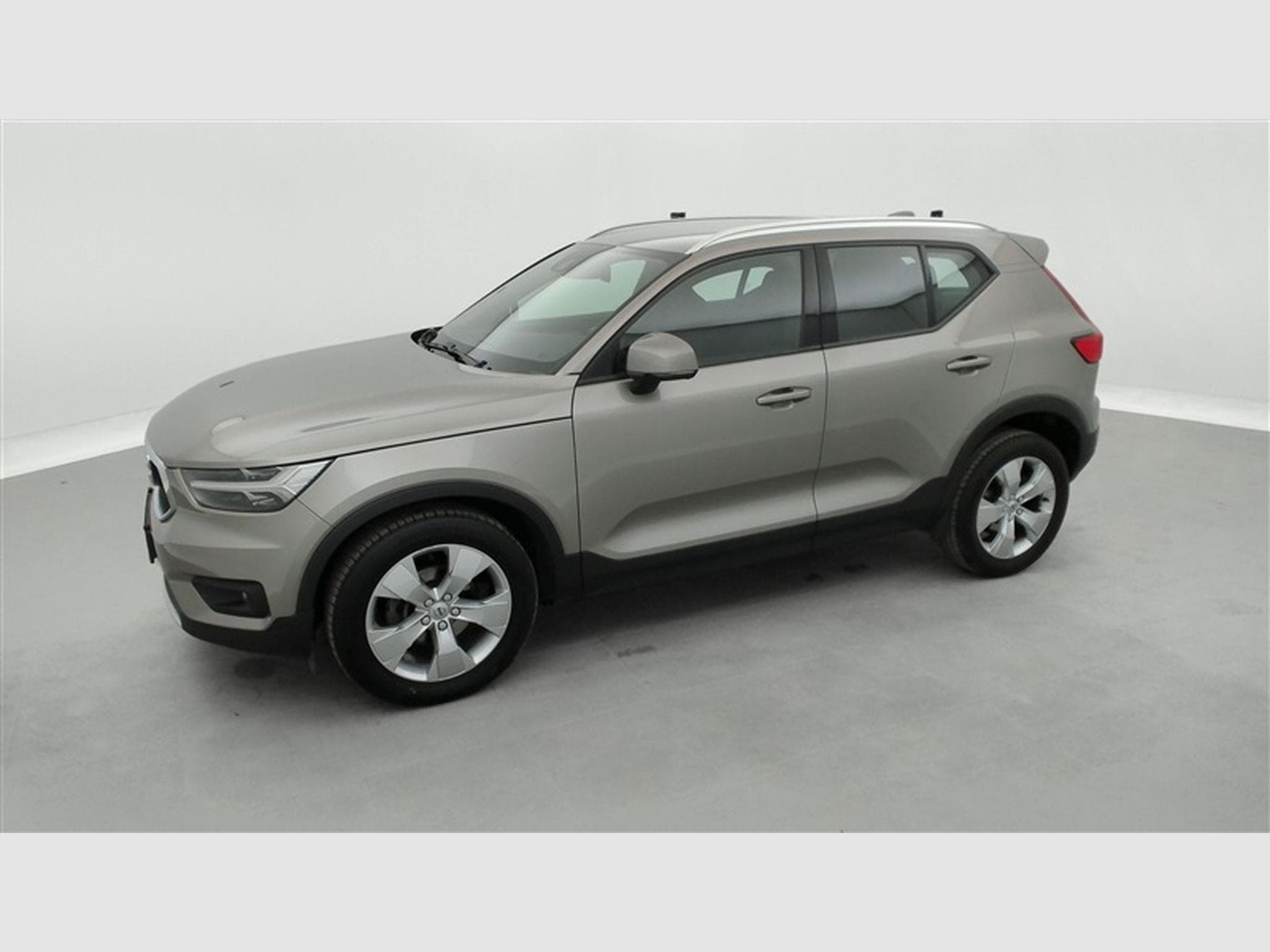 Volvo XC40 2.0 D3 Momentum Pro Geartronic Navi / Led (2021) - Foto 22
