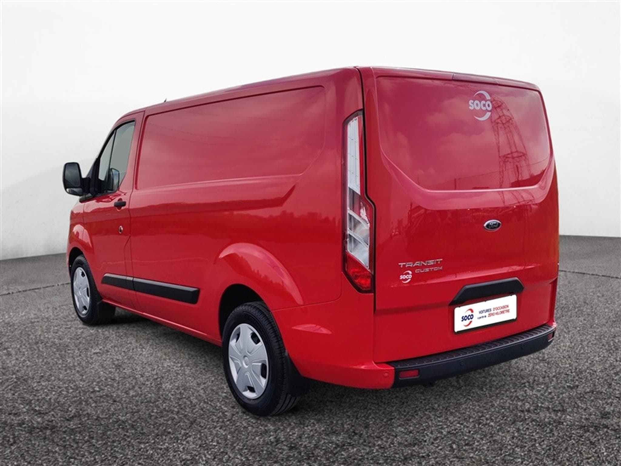 Ford Transit 2.0 TDCi 340 SWB + AMENAG INTERIEUR (2023) - Foto 2