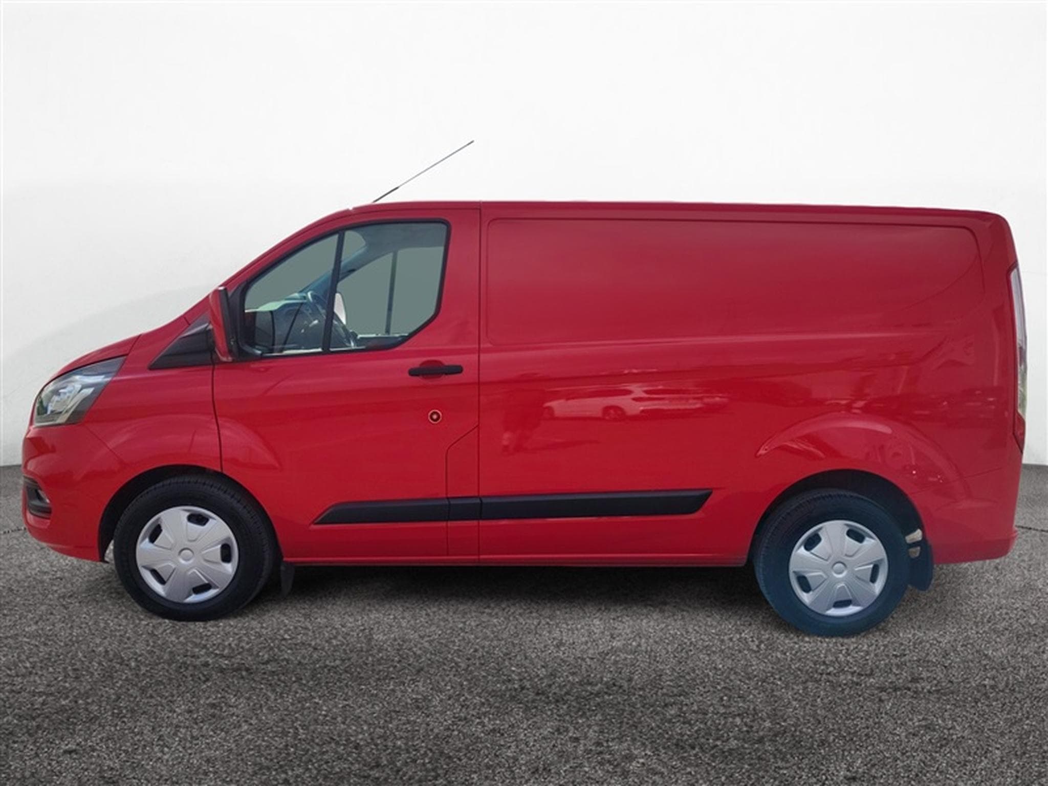 Ford Transit 2.0 TDCi 340 SWB + AMENAG INTERIEUR (2023) - Foto 3