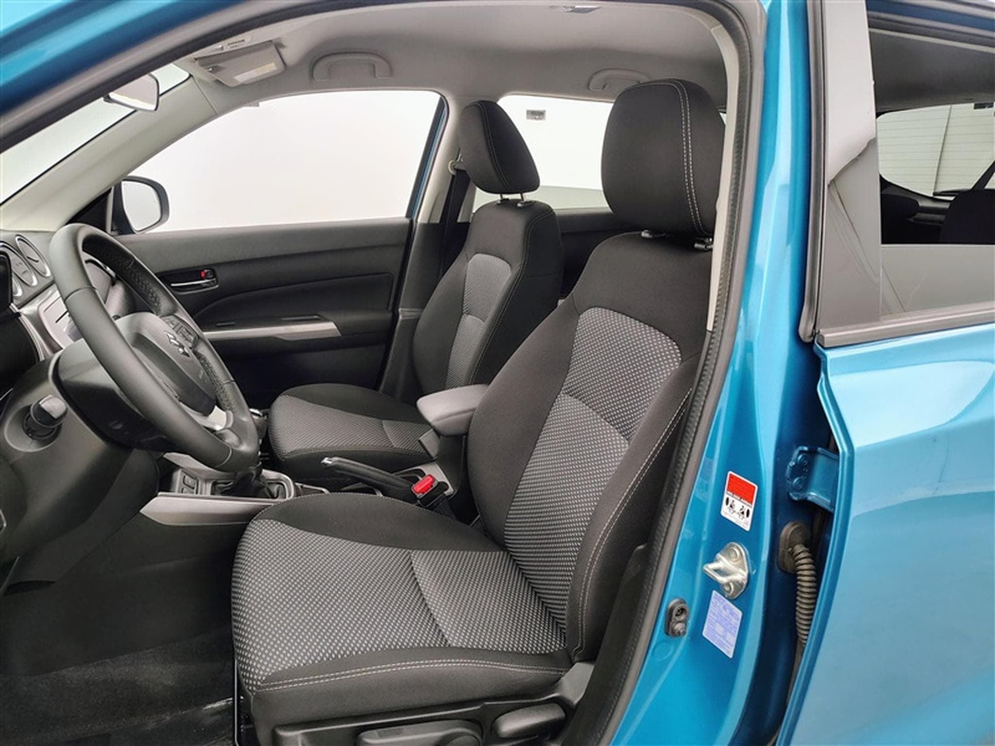 Suzuki Vitara 1.4 Turbo Boosterjet 48V Hybrid GL+ (2022) - Foto 7