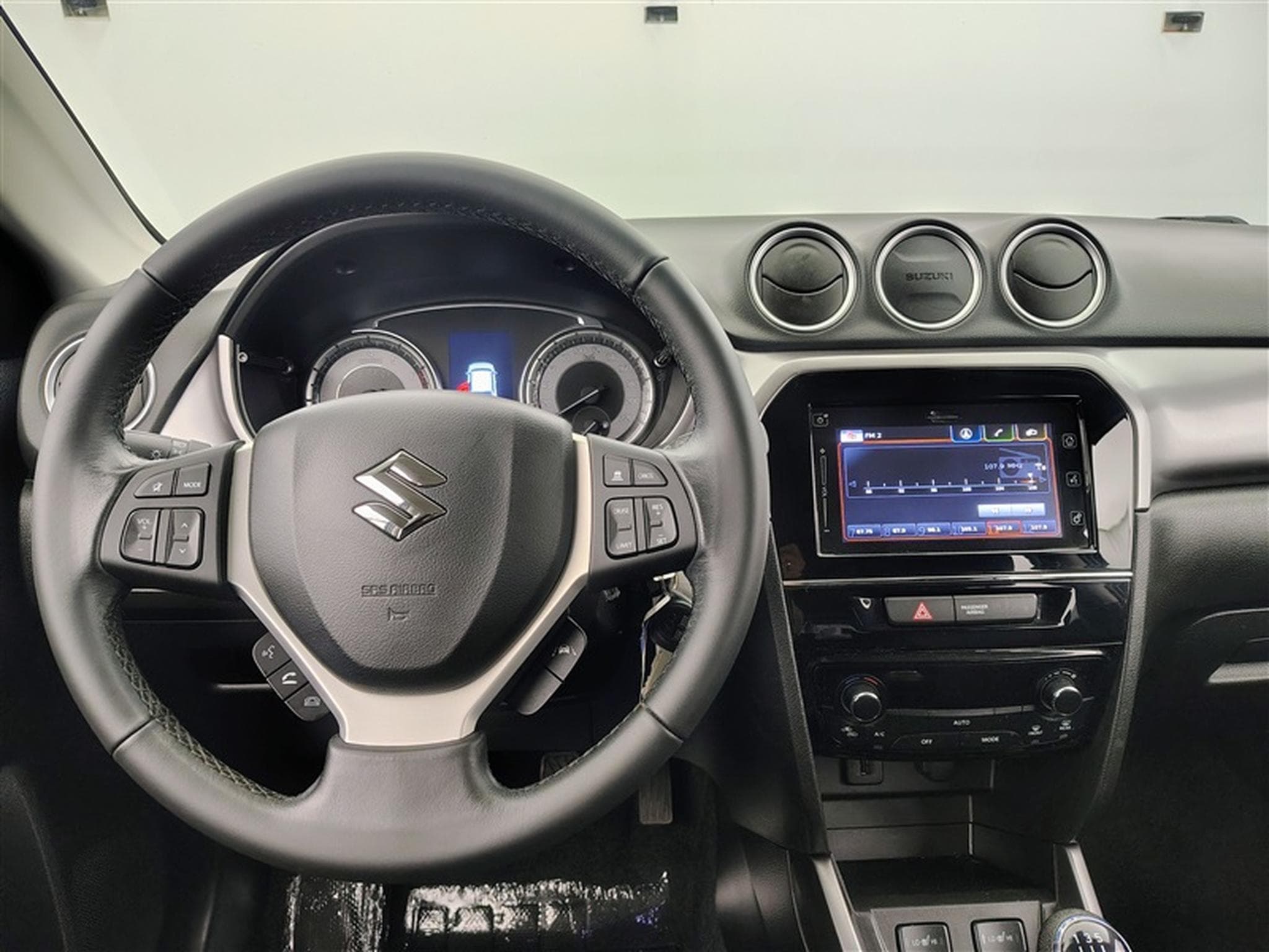 Suzuki Vitara 1.4 Turbo Boosterjet 48V Hybrid GL+ (2022) - Foto 9