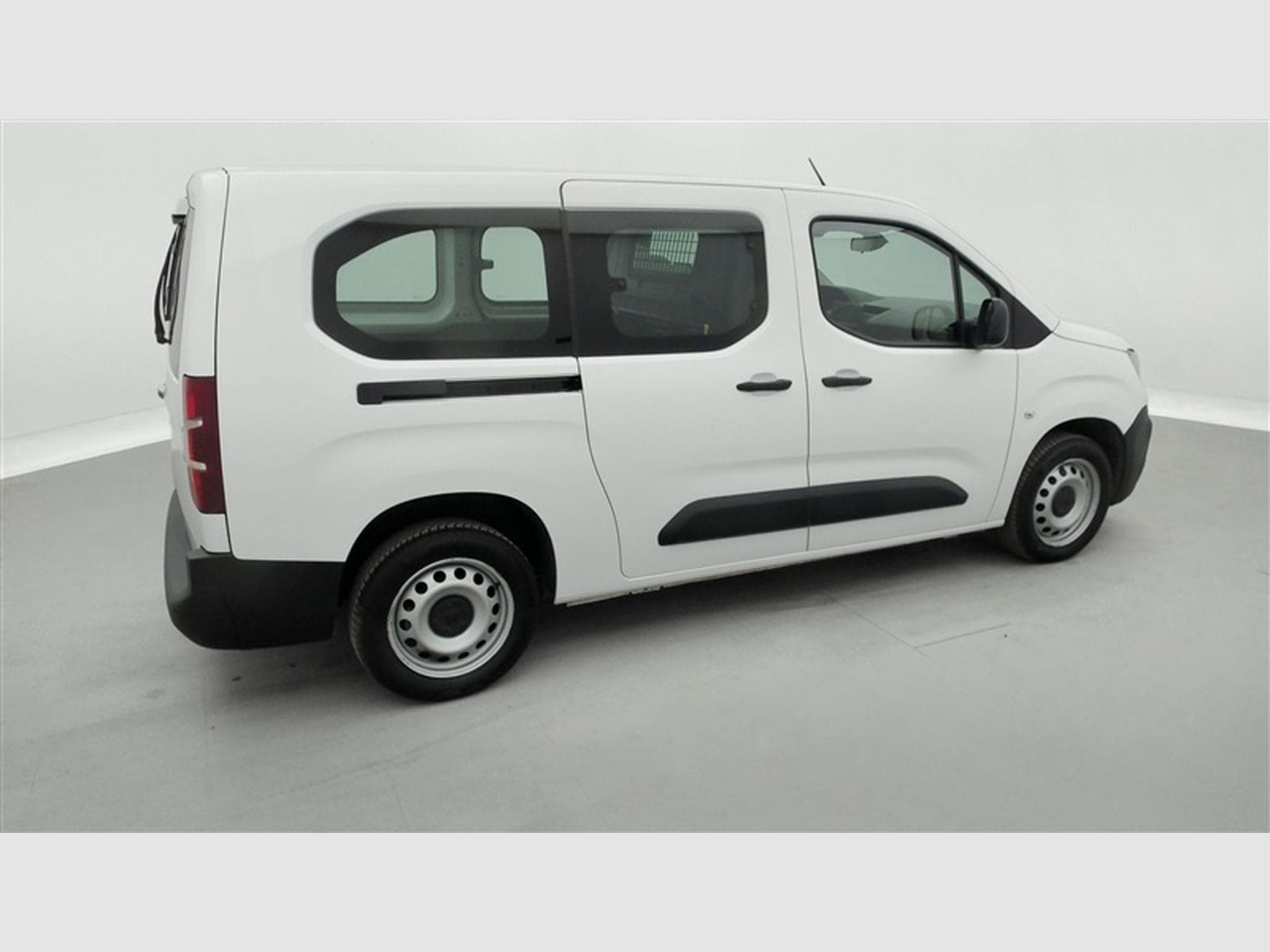 Peugeot Partner 1.5 BlueHDi L2 Heavy Pro (2021) - Photo 23