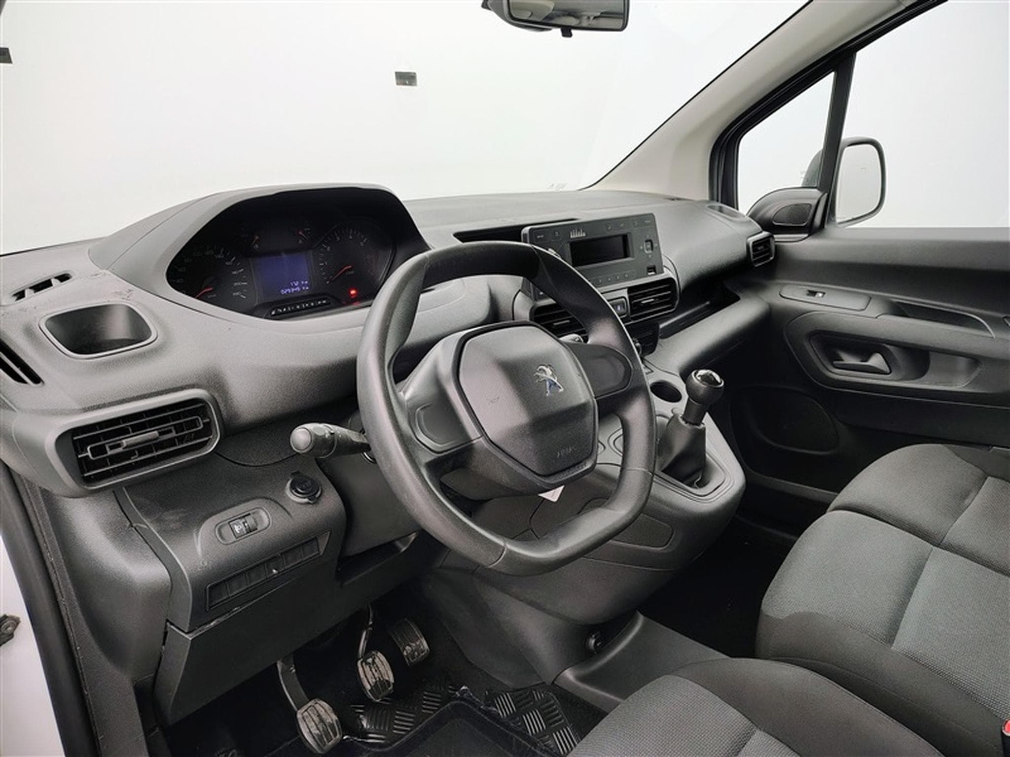 Peugeot Partner 1.5 BlueHDi L2 Heavy Pro (2021) - Photo 8