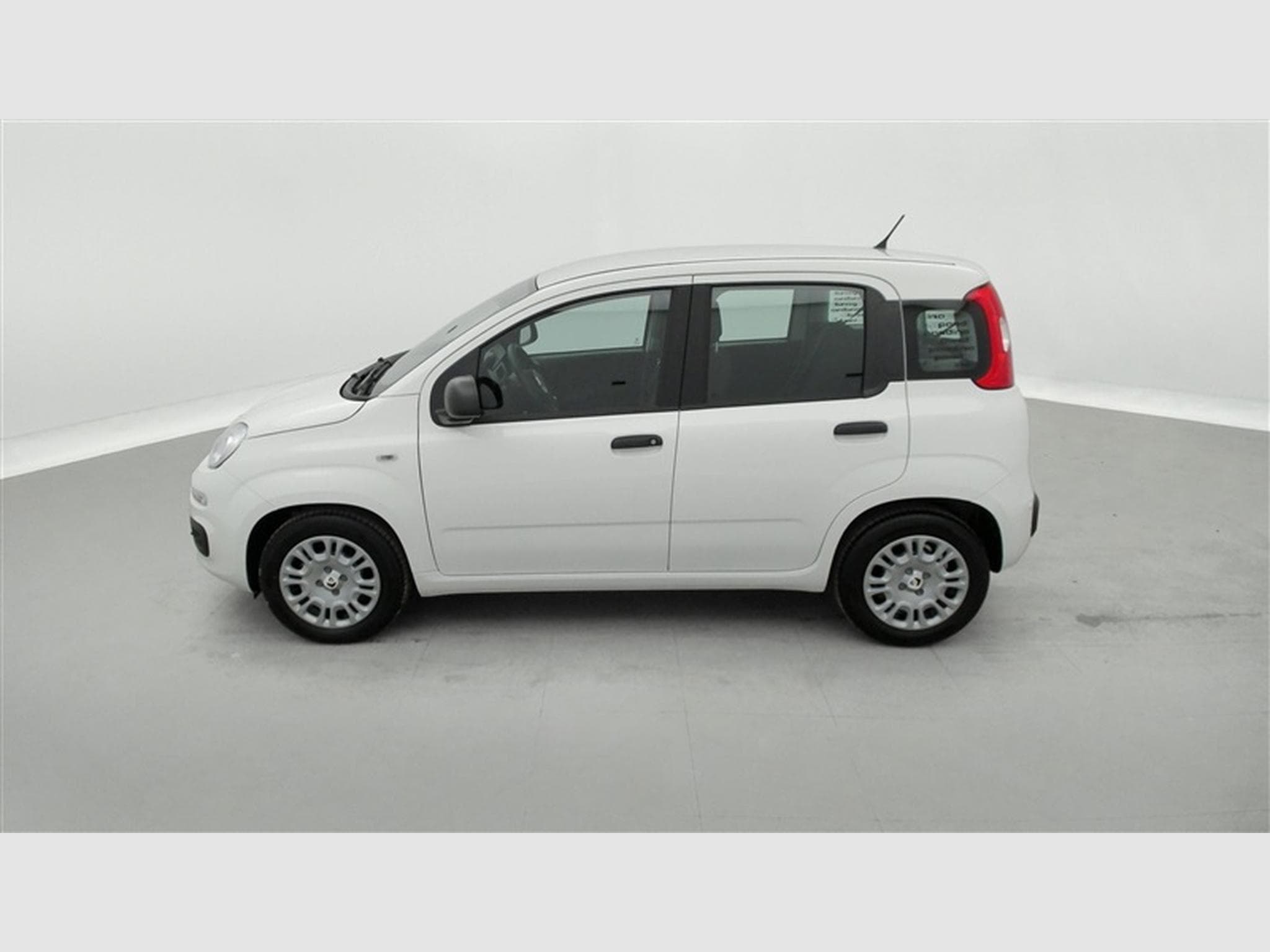 Fiat Panda 1.0i MHEV City Life CLIM / PDC AR (2026) - Photo 3