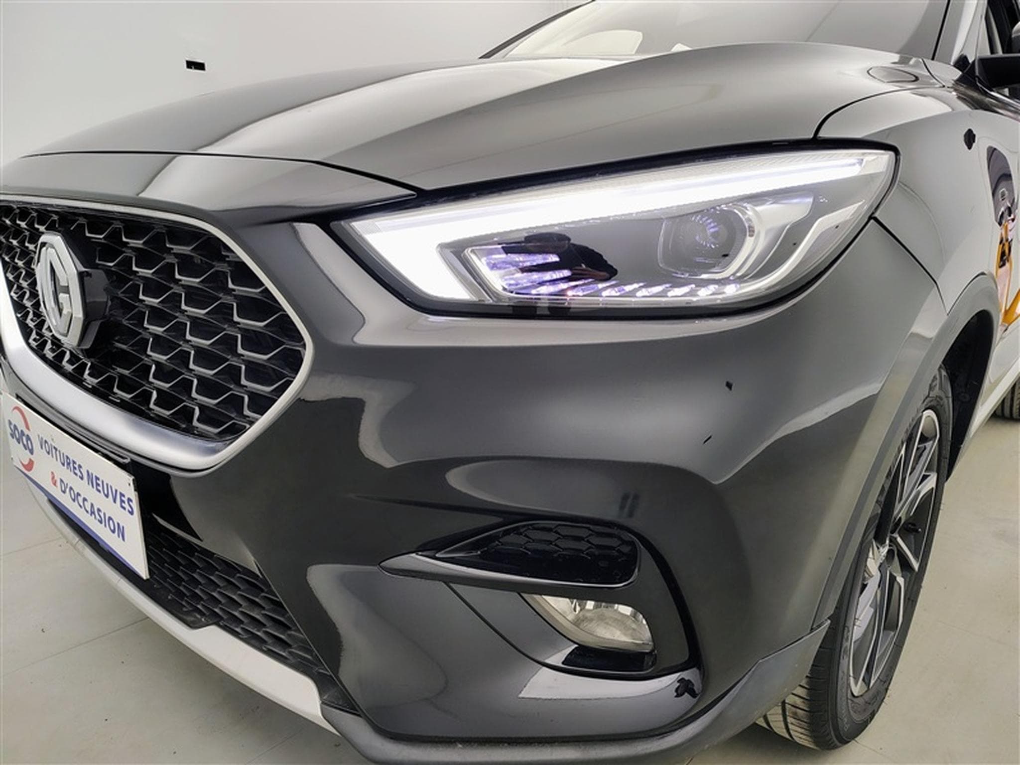 MG ZS 1.0 T-GDi 110cv AUTO Luxury NAVI / FULL LED / CUIR / CAMERA (2024) - Photo 15