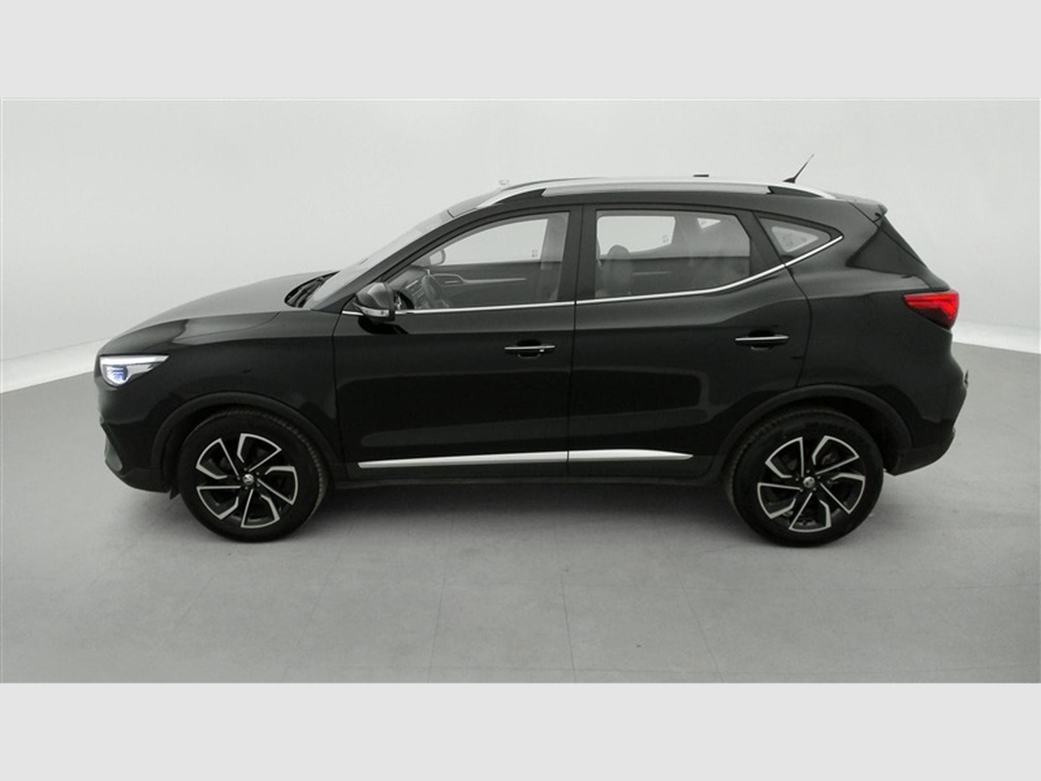 MG ZS 1.0 T-GDi 110cv AUTO Luxury NAVI / FULL LED / CUIR / CAMERA (2024) - Photo 3