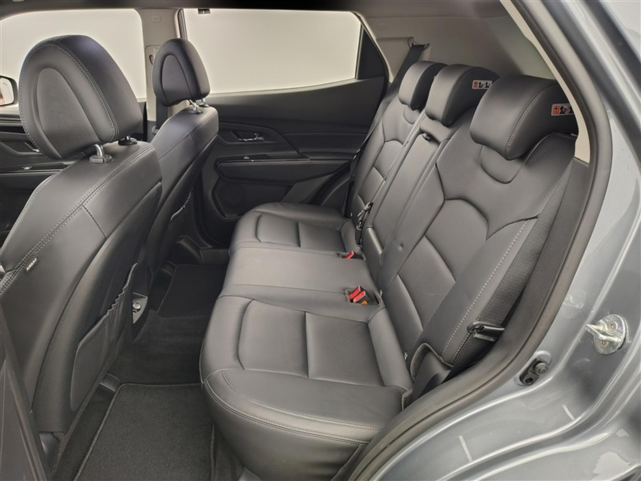 SsangYong Korando 1.5 T-GDI 2WD Sapphire CUIR/NAVI/FULL LED/TO/JA18 (2022) - Photo 13