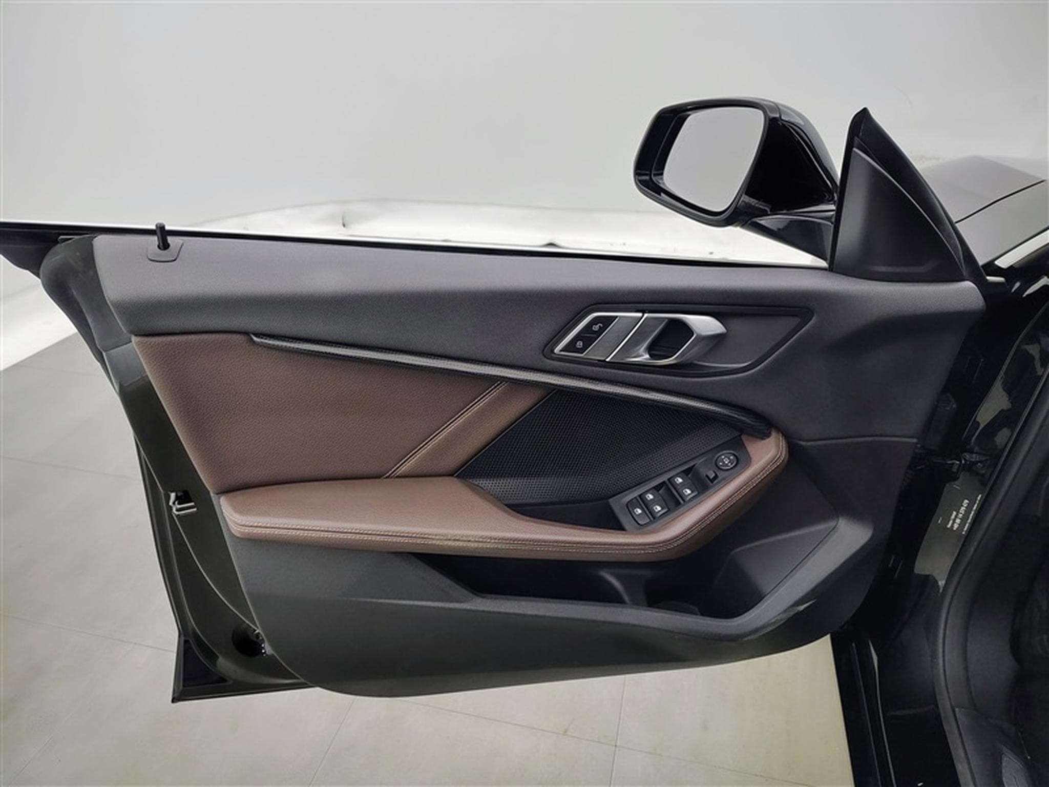BMW 218 218DA Gran Coupe Luxury CUIR / NAVI / CARPLAY / FULL LED (2021) - Photo 17