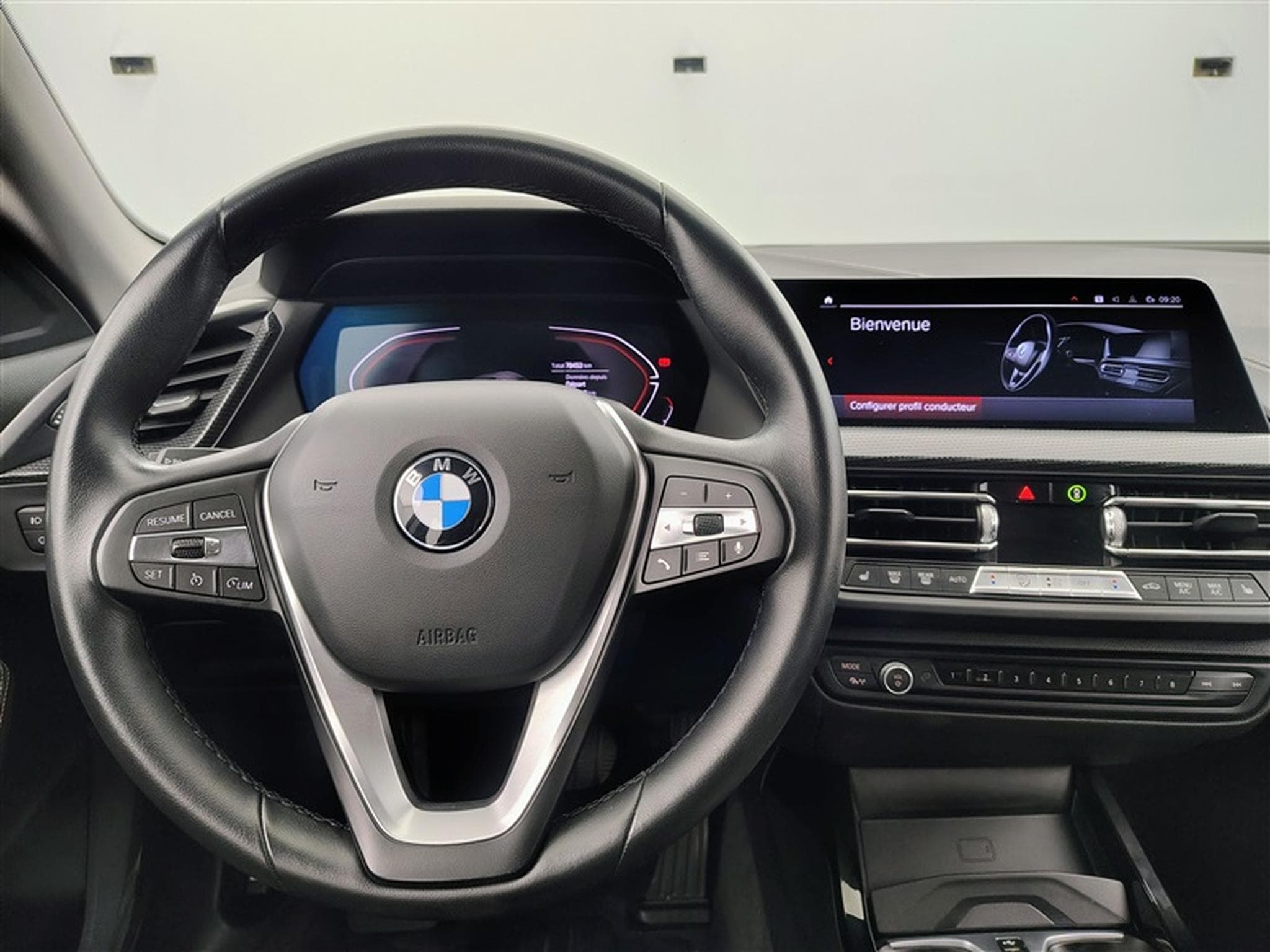 BMW 218 218DA Gran Coupe Luxury CUIR / NAVI / CARPLAY / FULL LED (2021) - Photo 9