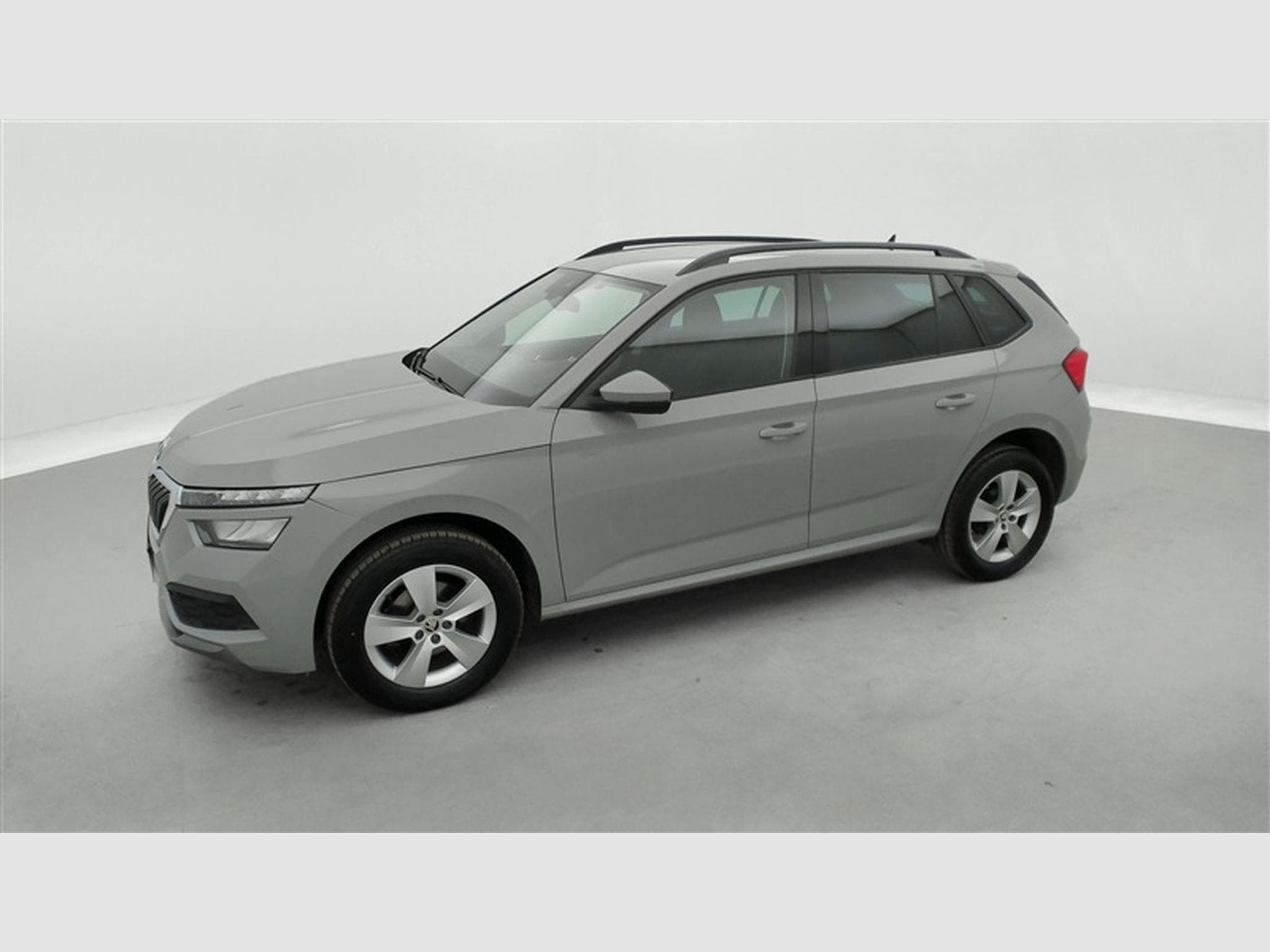 Skoda Kamiq 1.0 TSI Monte Carlo (2021) - Photo 21
