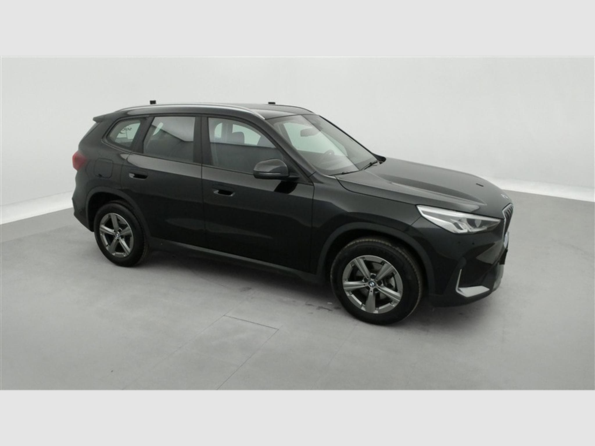 BMW X1 2.0 dA sDrive18 NEW MOD. NAVI / FULL LED / CLIM (2024) - Photo 24
