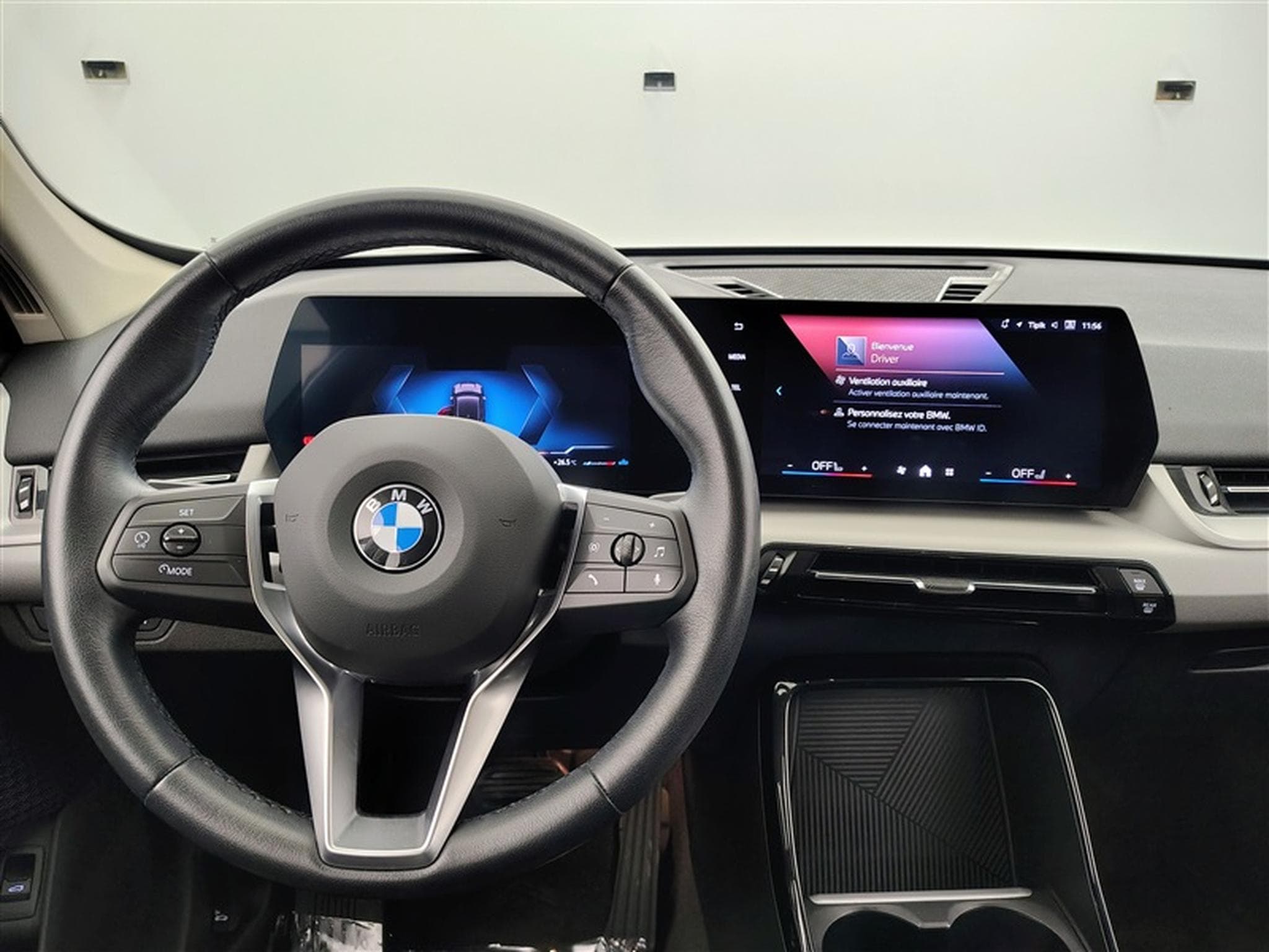 BMW X1 2.0 dA sDrive18 NEW MOD. NAVI / FULL LED / CLIM (2024) - Photo 9