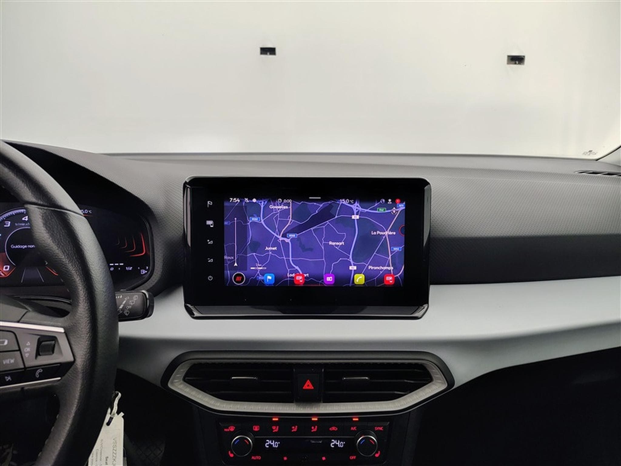 Seat Arona 1.0 TSI Move! DSG NAVI / FULL LED / CARPLAY (2023) - Photo 11