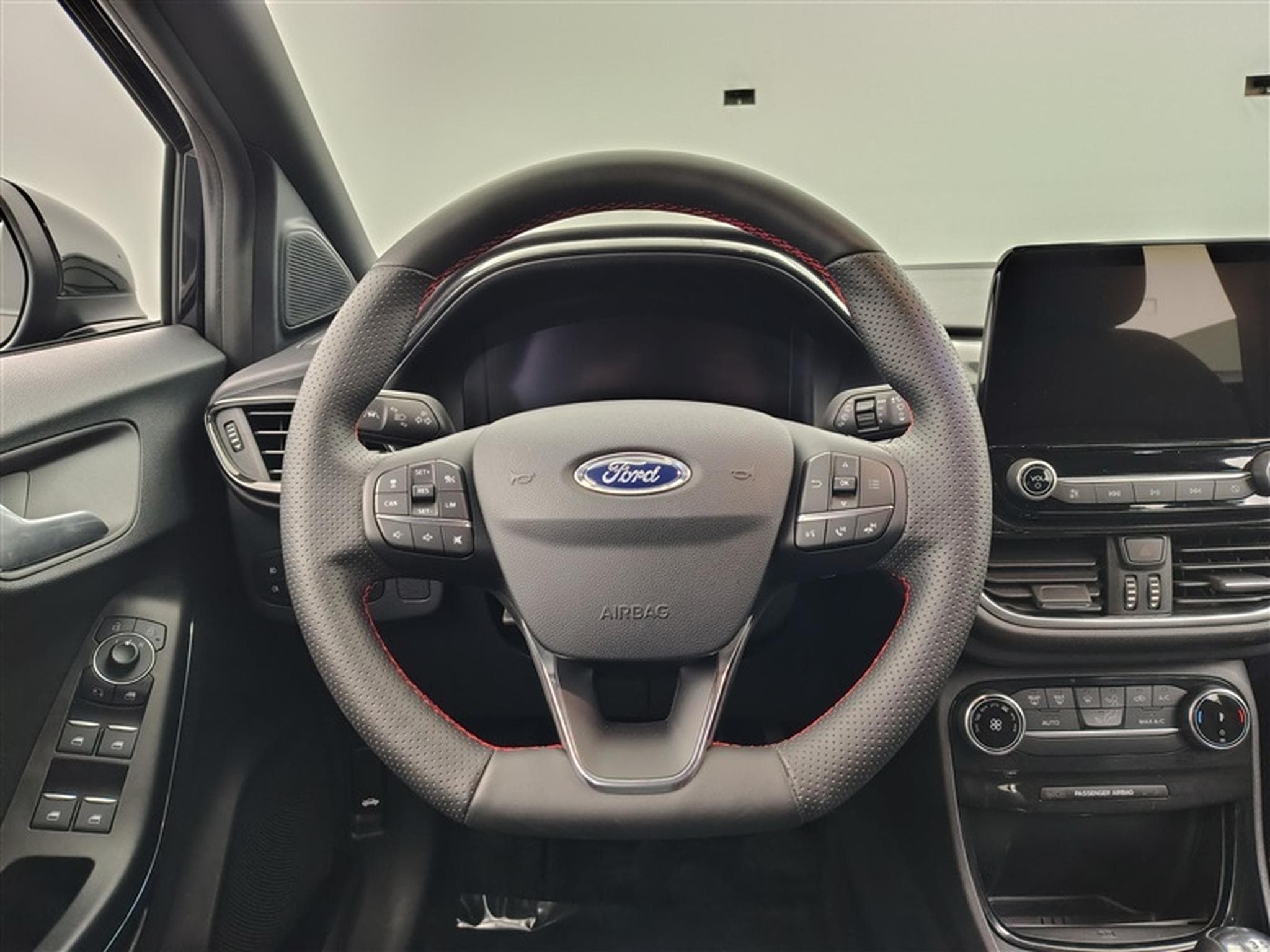 Ford Puma 1.0 EcoBoost mHEV ST-Line V (EU6d) (2023) - Photo 9
