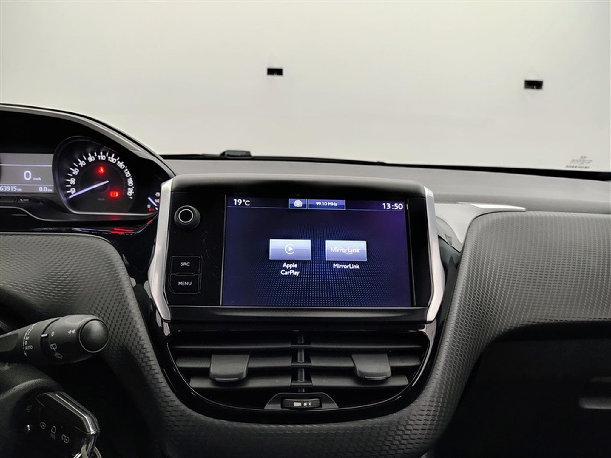 Peugeot 208 1.6 BlueHDi GT Line (2017) - Photo 20