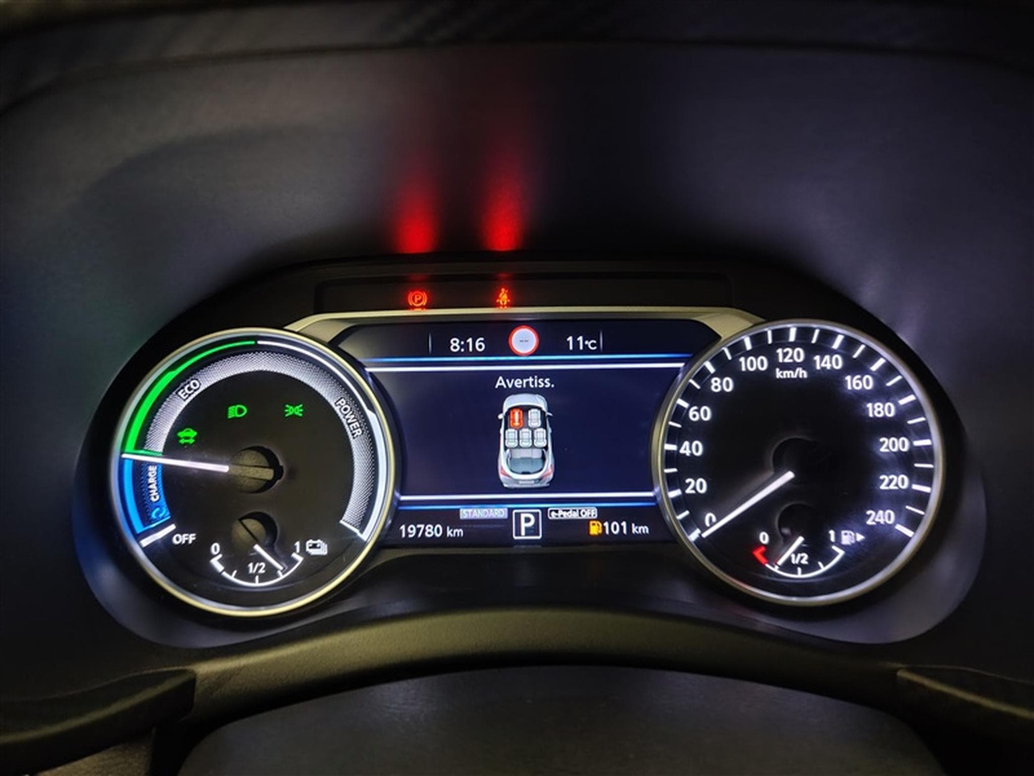 Nissan Juke 1.6 HEV  First Ed. Cuir/Navi/CarPlay/Sièges Ch./Caméra/... (2023) - Photo 10