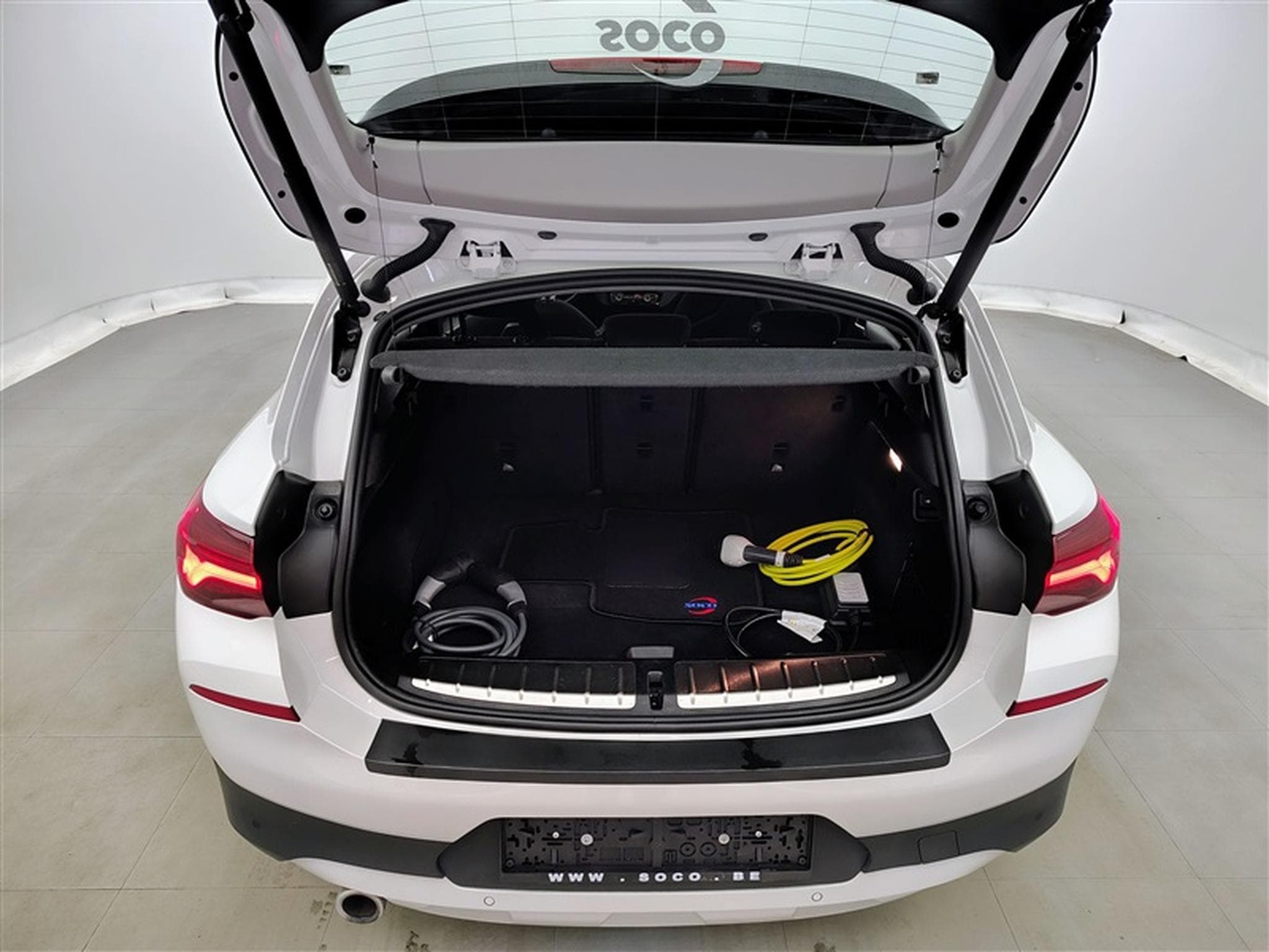 BMW X2 PHEV 1.5iA xDrive25e NAVI / FULL LED / PDC AV-AR (2022) - Photo 14