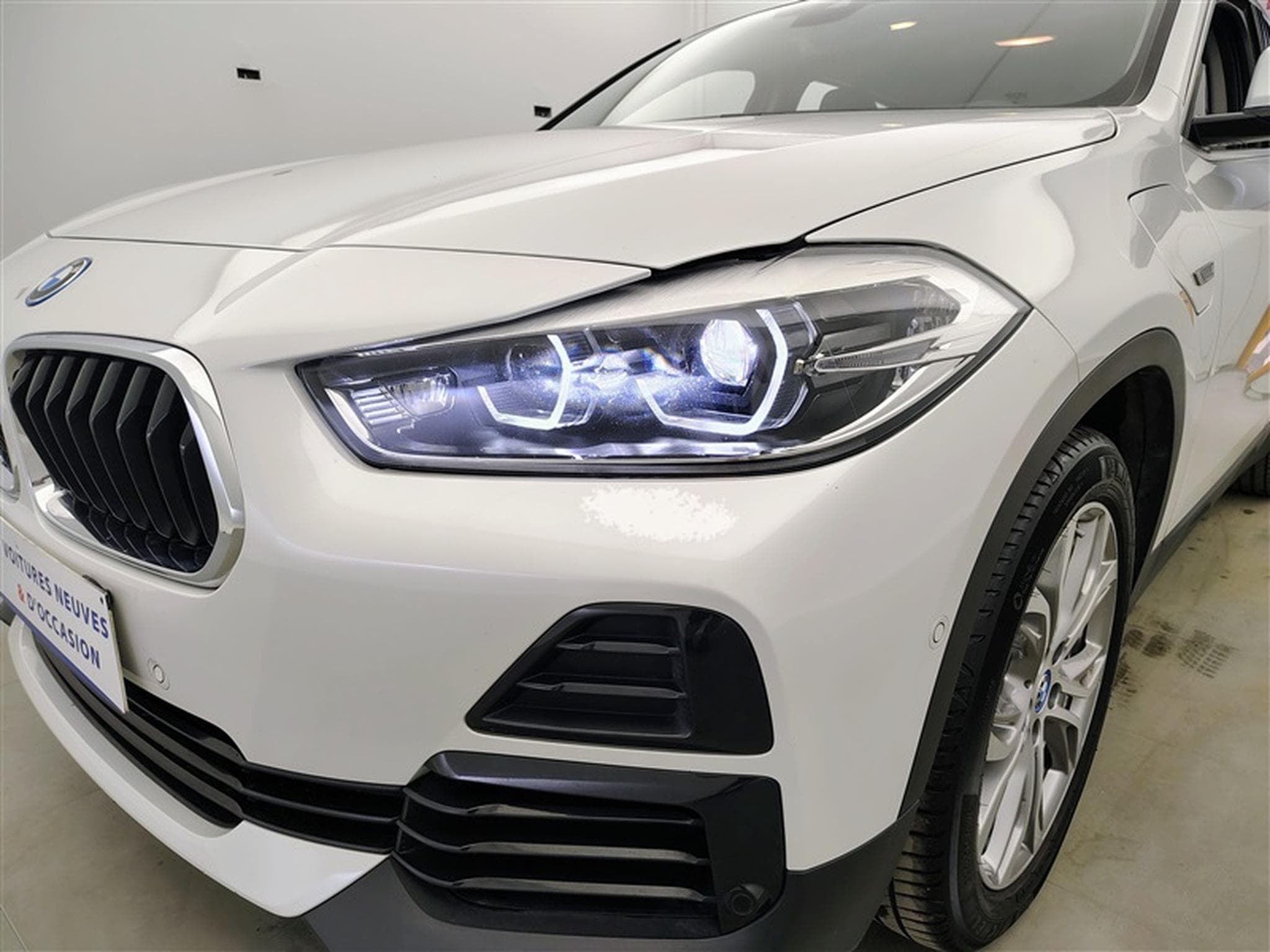 BMW X2 PHEV 1.5iA xDrive25e NAVI / FULL LED / PDC AV-AR (2022) - Photo 15