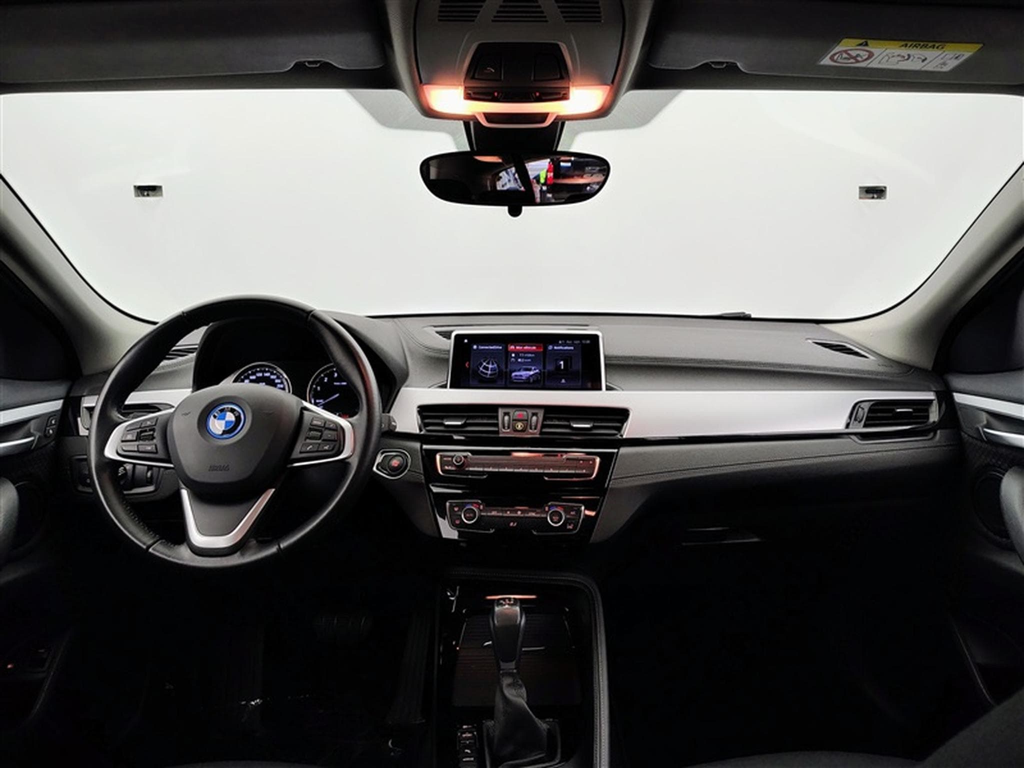 BMW X2 PHEV 1.5iA xDrive25e NAVI / FULL LED / PDC AV-AR (2022) - Photo 8