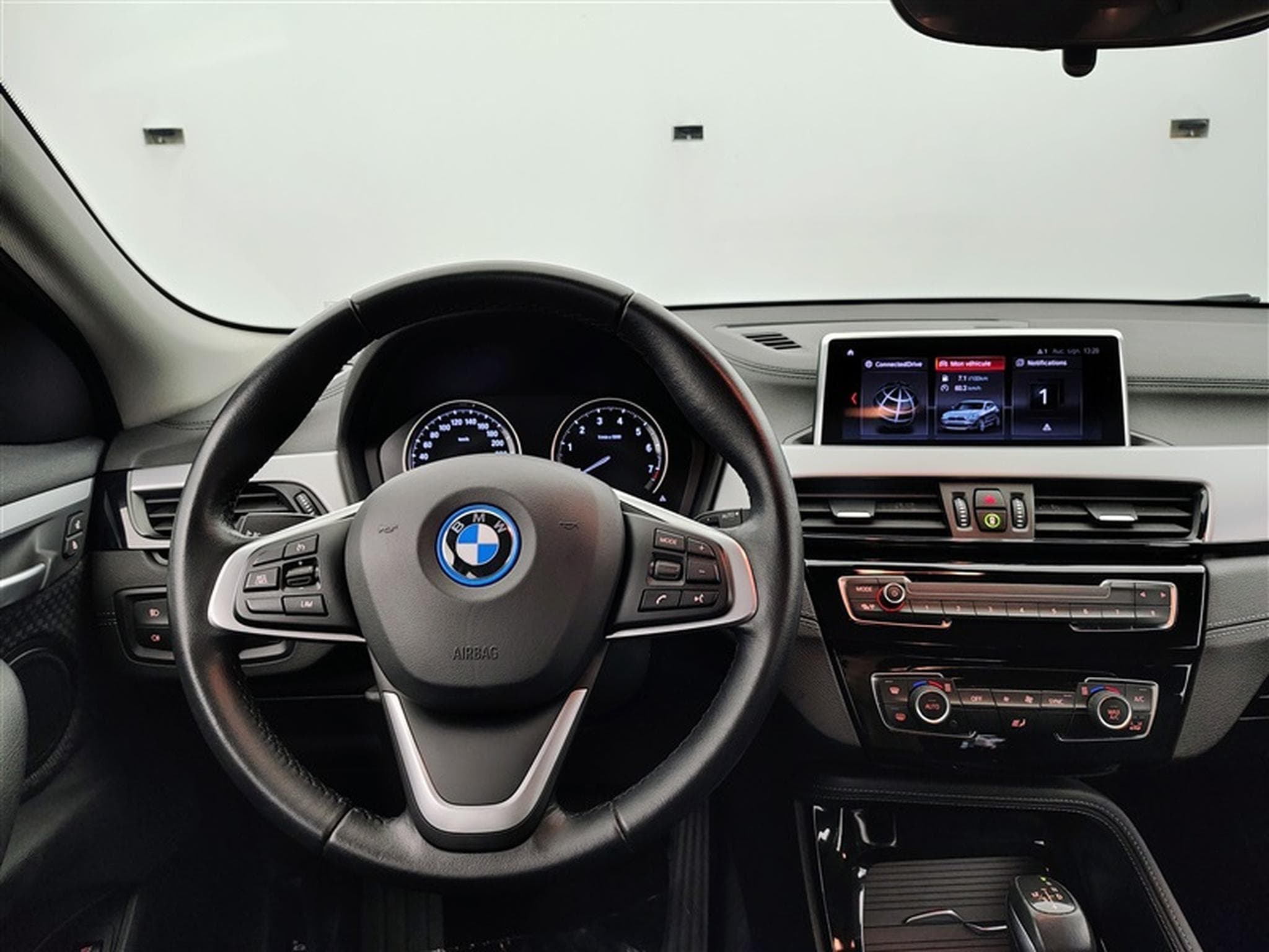 BMW X2 PHEV 1.5iA xDrive25e NAVI / FULL LED / PDC AV-AR (2022) - Photo 9