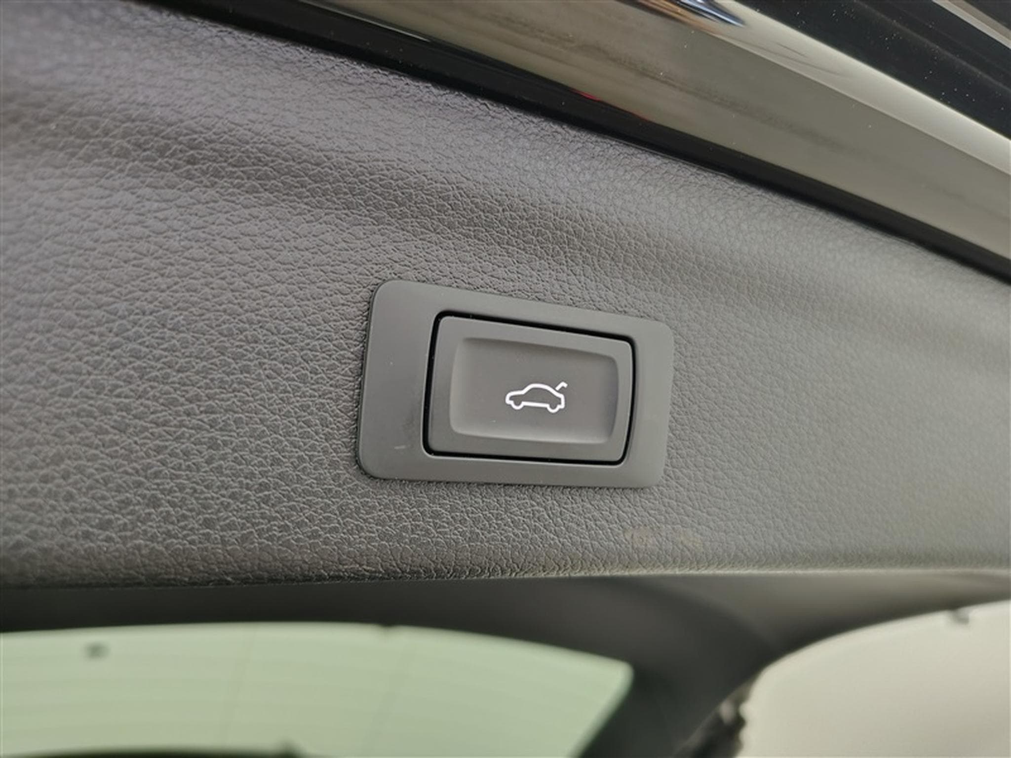 Audi Q3 35 TFSI S line (2024) - Photo 19