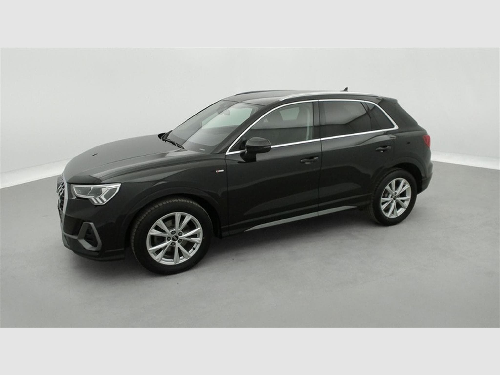 Audi Q3 35 TFSI S line (2024) - Photo 22