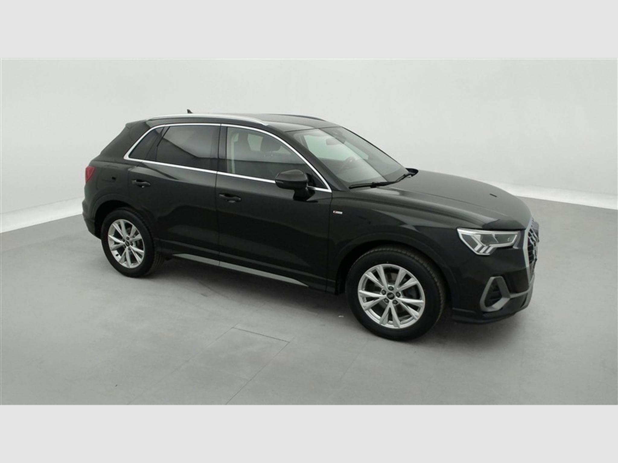Audi Q3 35 TFSI S line (2024) - Photo 24