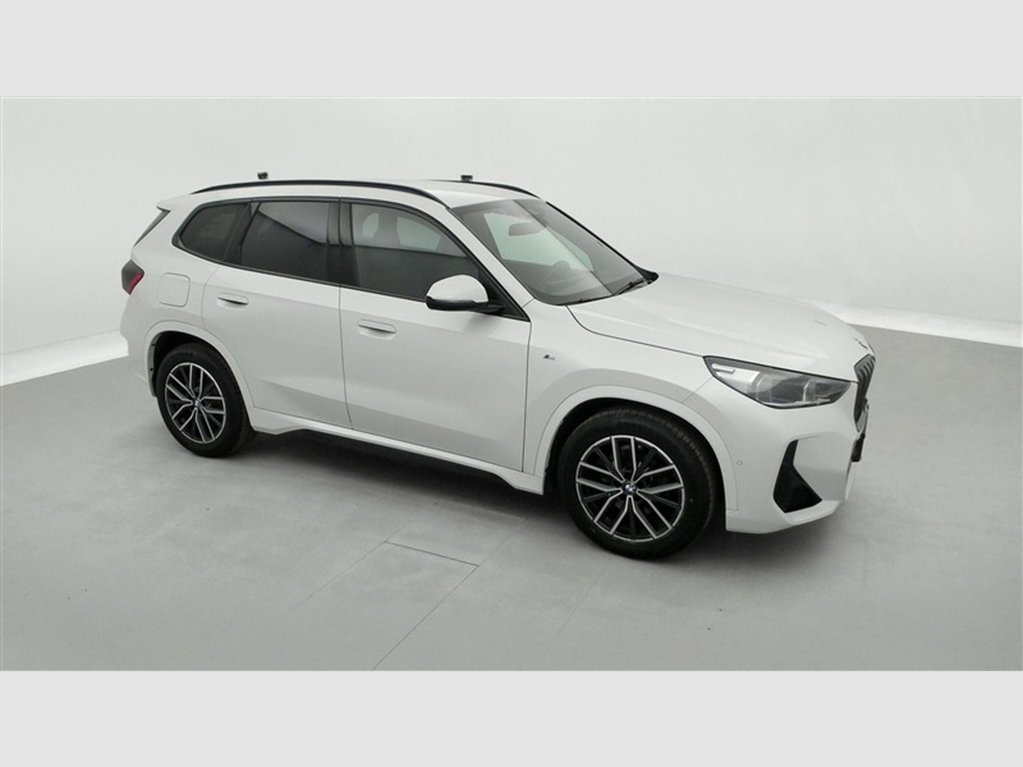 BMW X1 2.0 dA PACK M **AUTO/NAVI/FULL LED/CAMERA** (2023) - Photo 24
