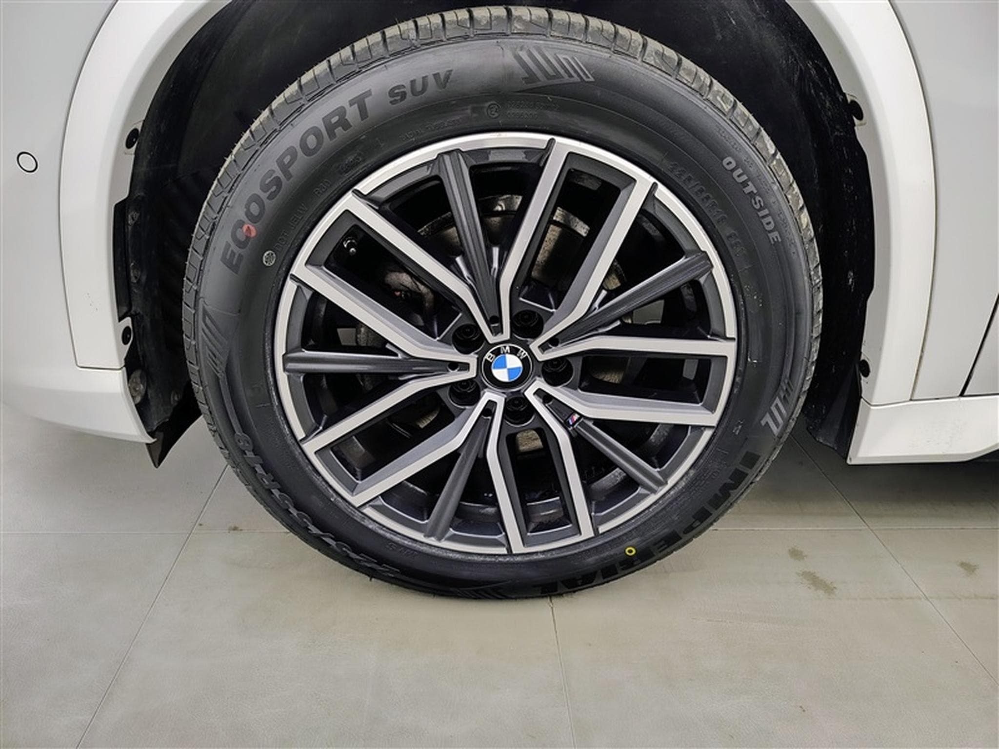 BMW X1 2.0 dA PACK M **AUTO/NAVI/FULL LED/CAMERA** (2023) - Photo 6