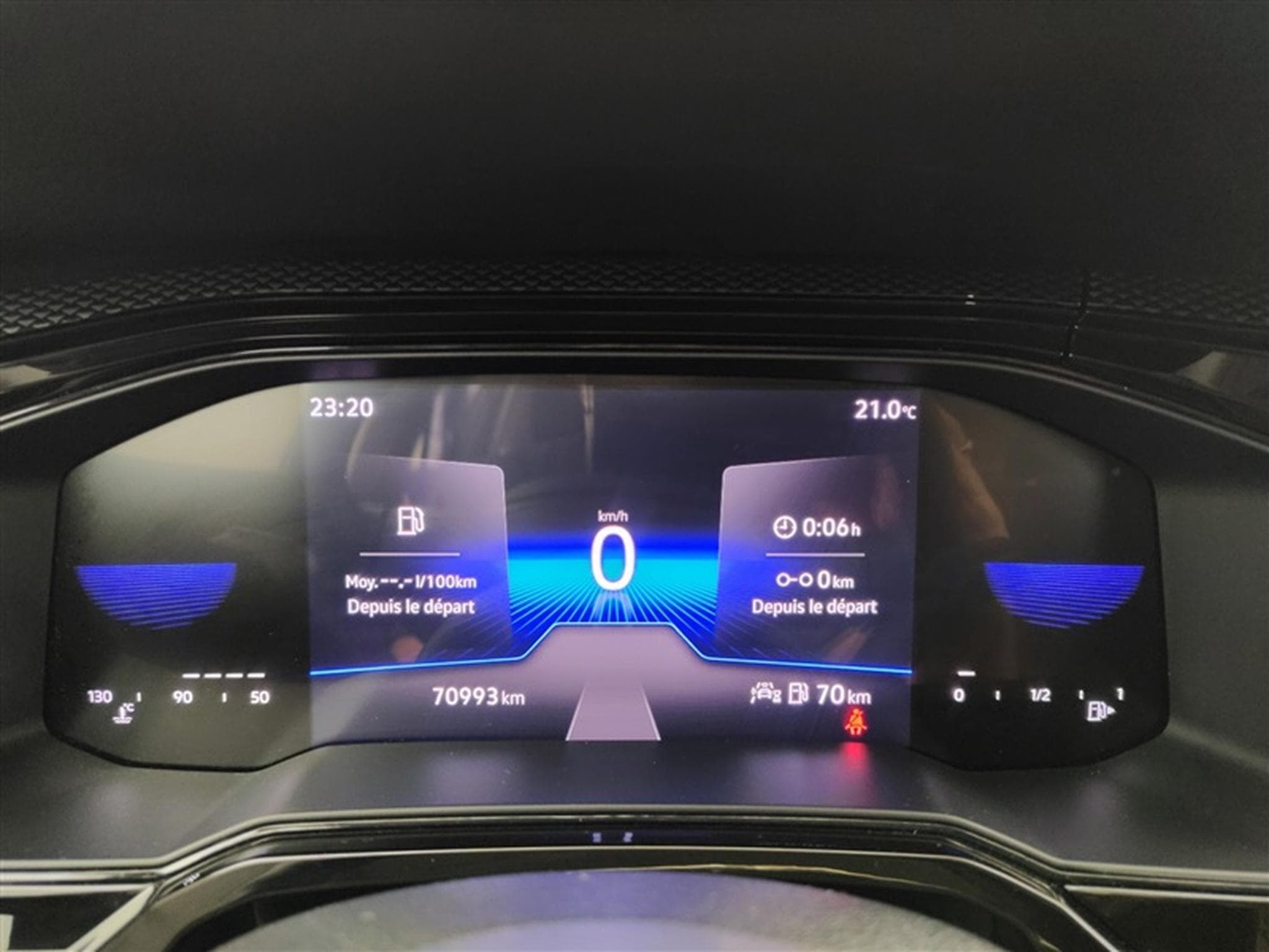 VW Taigo 1.0 TSI Life Carplay / Led (2023) - Photo 10