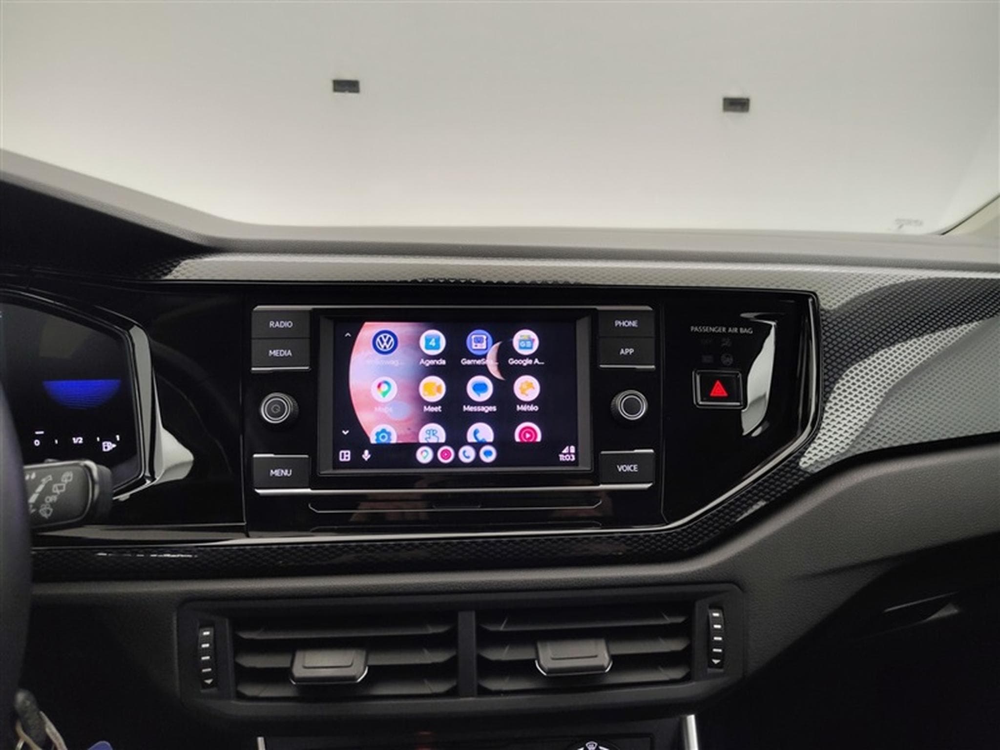 VW Taigo 1.0 TSI Life Carplay / Led (2023) - Photo 12