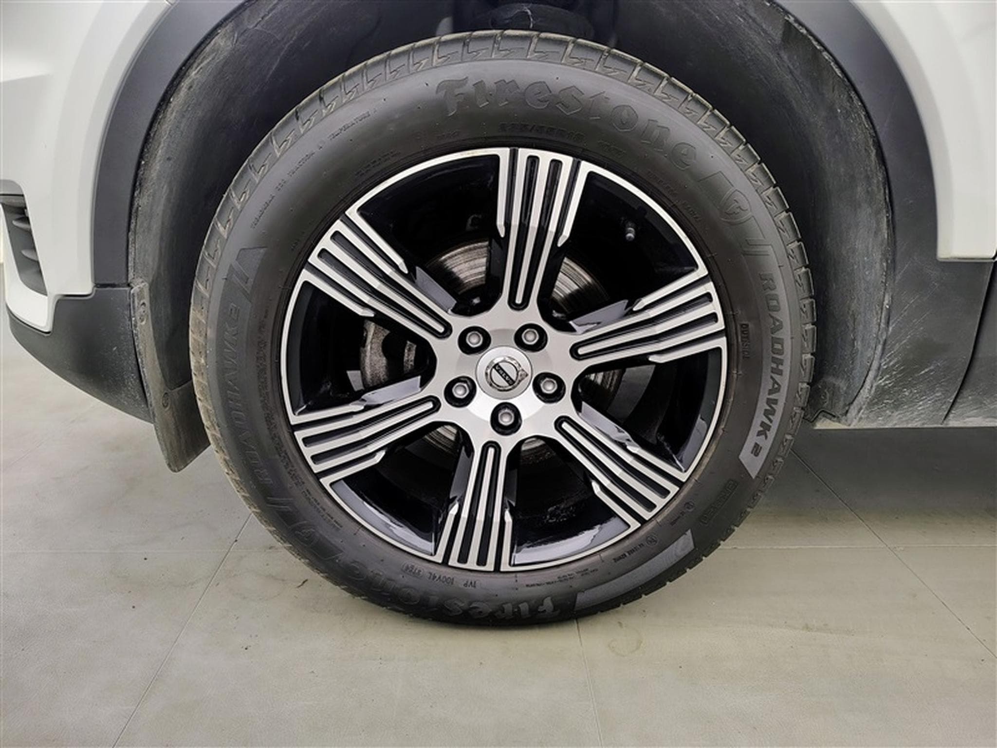 Volvo XC40 1.5 T3 Inscription Geartronic CUIR/NAVI/TO PANO/FULL LED (2022) - Photo 6