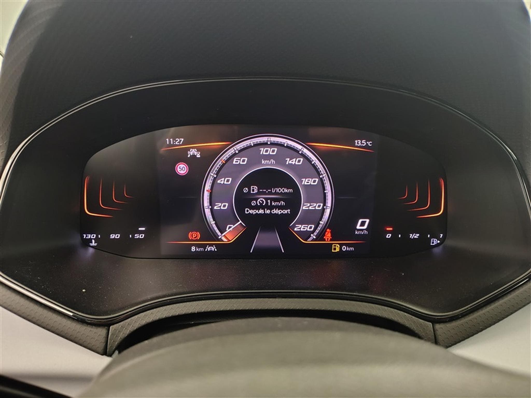 Seat Arona 1.0 TSI 95cv Style CARPLAY / PDC AR (2026) - Photo 10