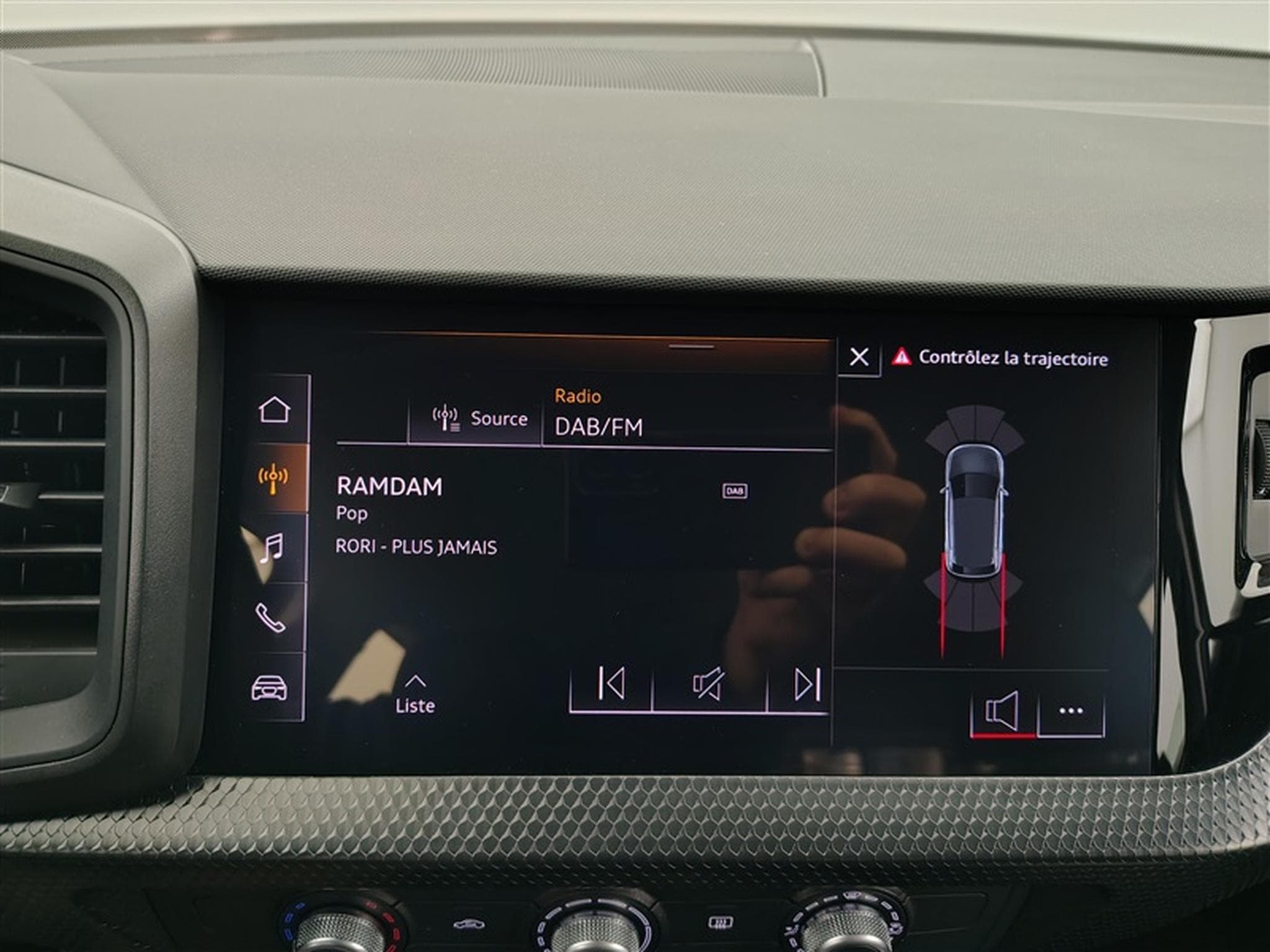 Audi A1 25 TFSI Advanced (2023) - Photo 18