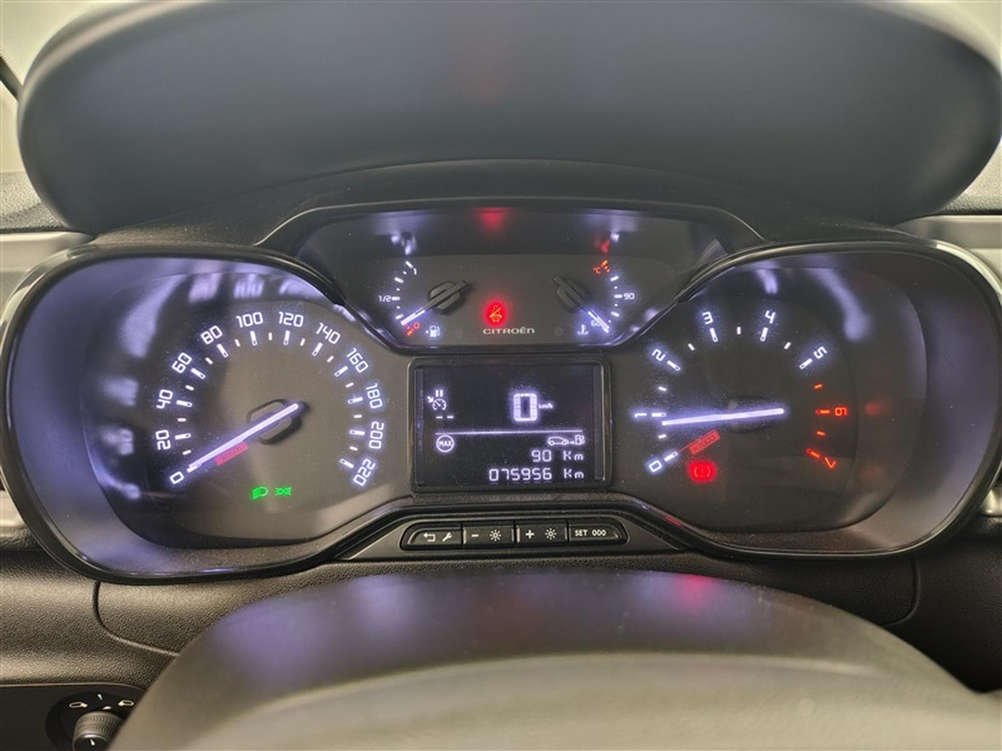 Citroen C3 1.2i PureTech 82Cv Shine NAVI / CARPLAY / CAMERA (2022) - Photo 10