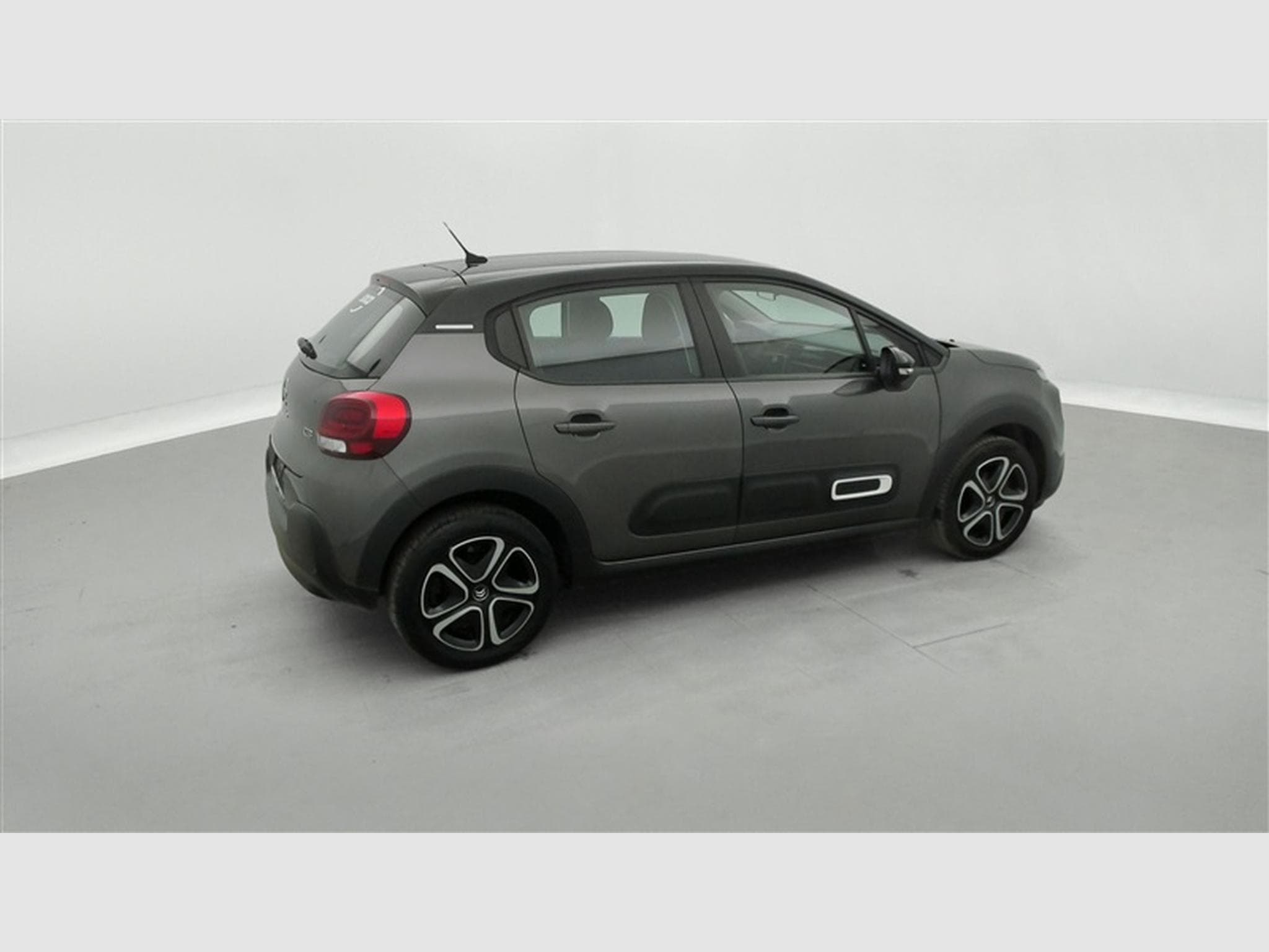 Citroen C3 1.2i PureTech 82Cv Shine NAVI / CARPLAY / CAMERA (2022) - Photo 25