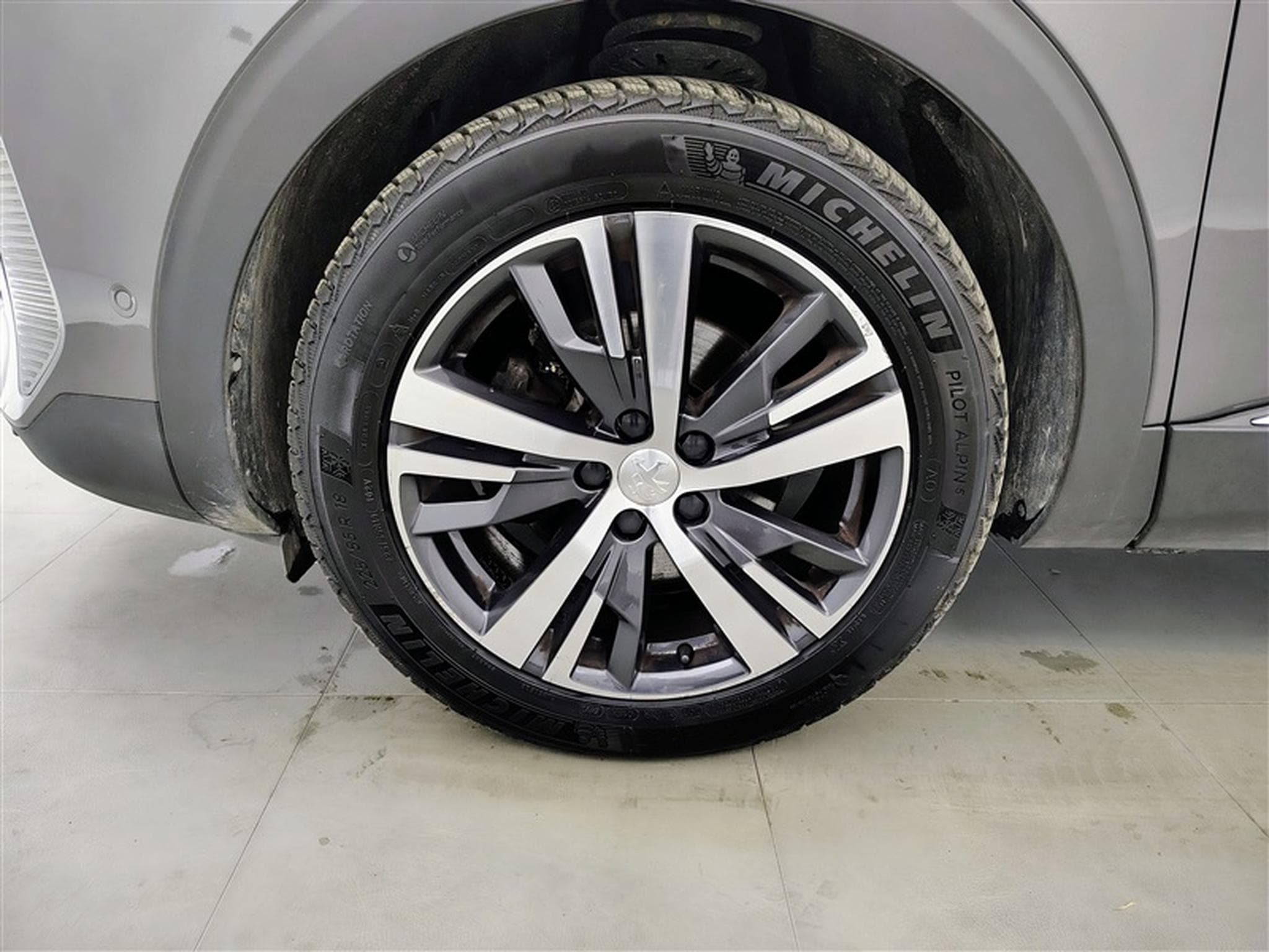 Peugeot 3008 1.2 PureTech Allure (2022) - Photo 6
