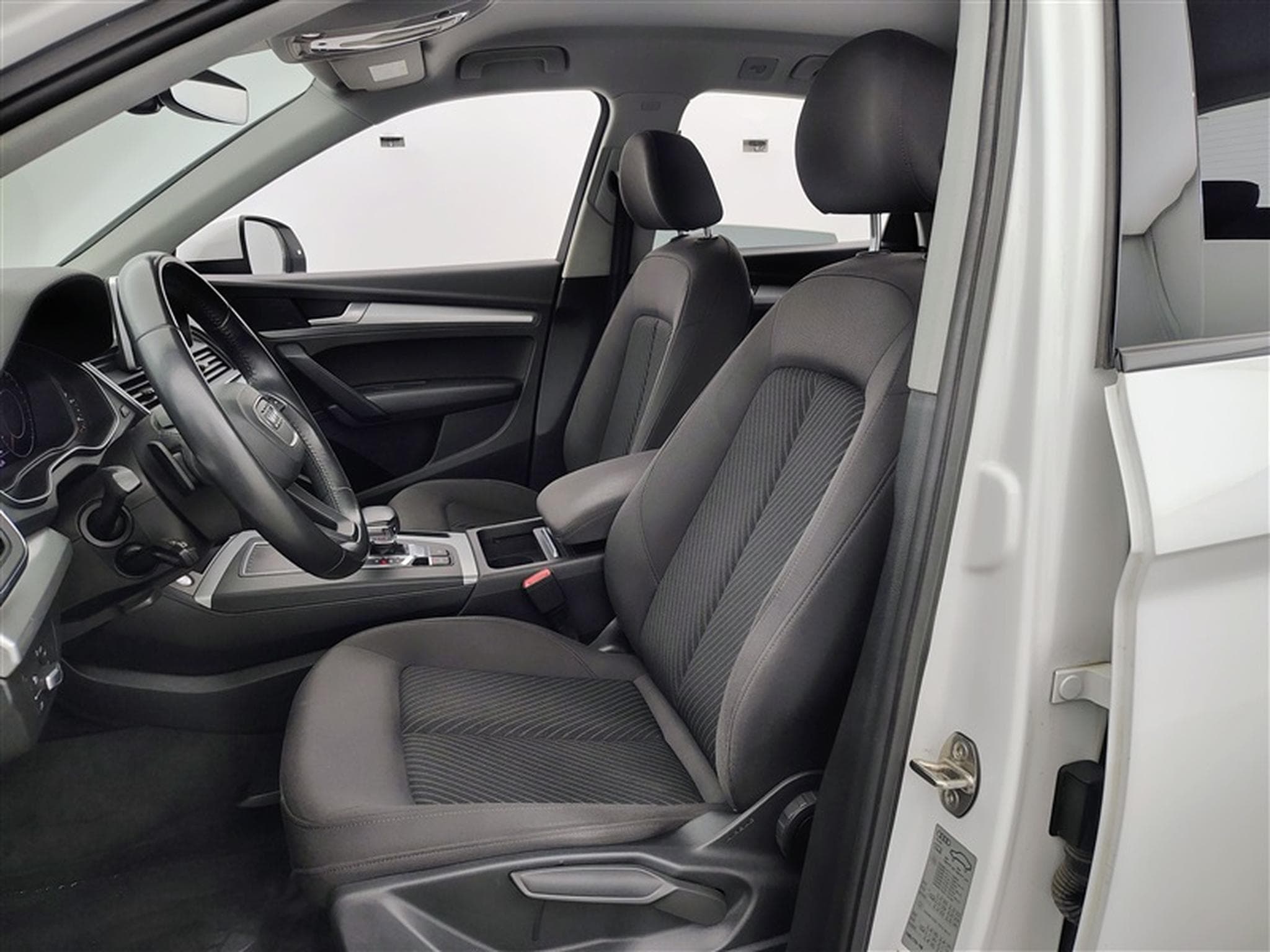 Audi Q5 35 TDi 163Cv Quattro S-Tronic S-Line NAVI / FULL LED (2020) - Photo 7