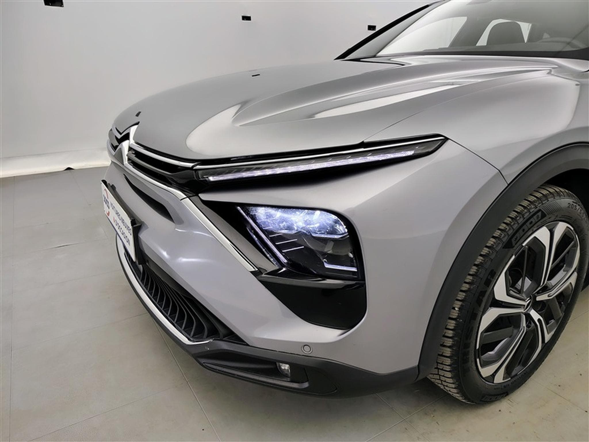 Citroen C5 X 1.2 PureTech 130Cv EAT8 Plus NAVI / CARPLAY / CAMERA (2024) - Photo 15