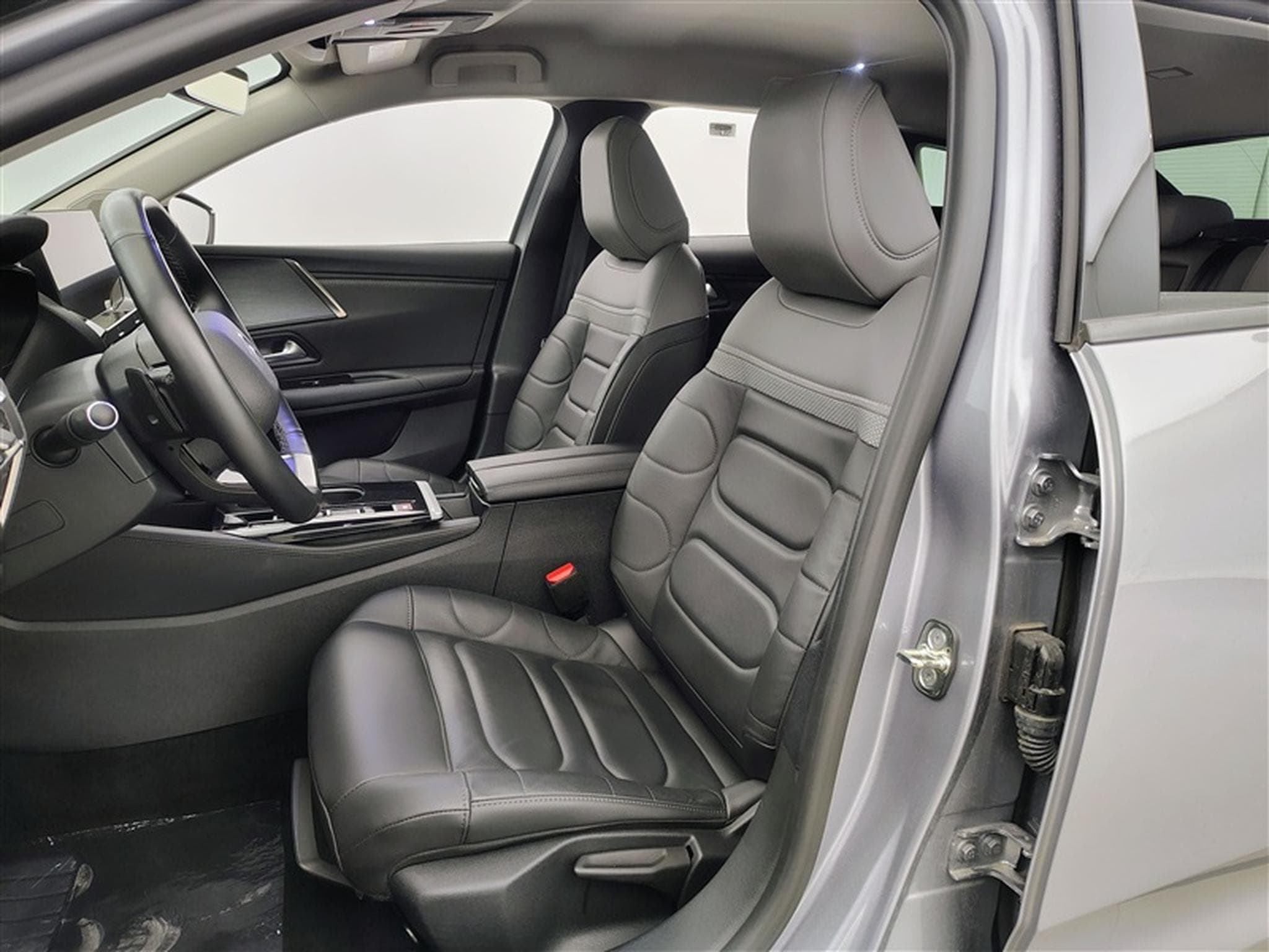 Citroen C5 X 1.2 PureTech 130Cv EAT8 Plus NAVI / CARPLAY / CAMERA (2024) - Photo 7