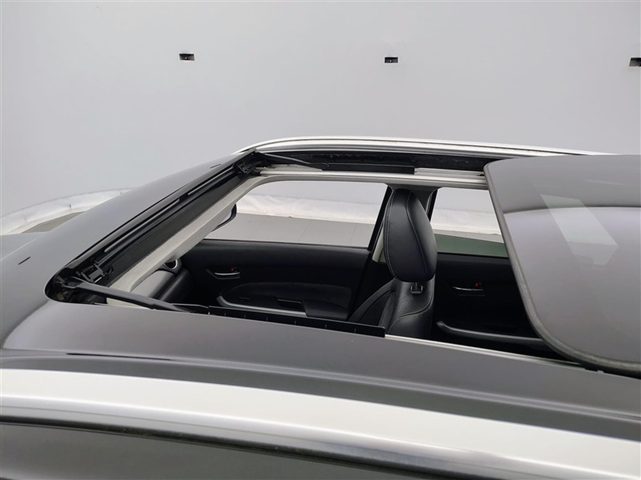 Suzuki Vitara 1.6i 4x4 GL+ (2017) - Photo 18