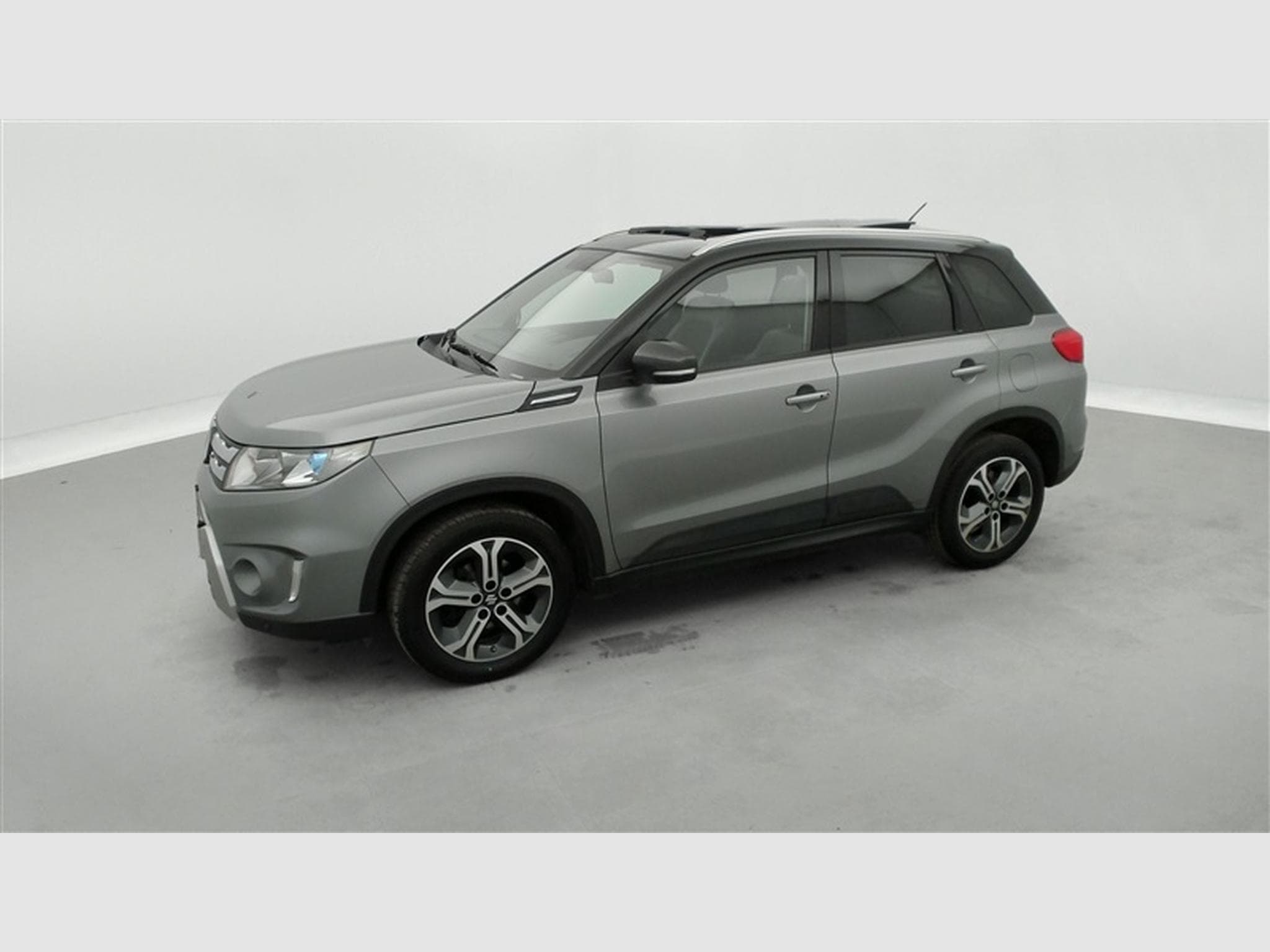 Suzuki Vitara 1.6i 4x4 GL+ (2017) - Photo 21